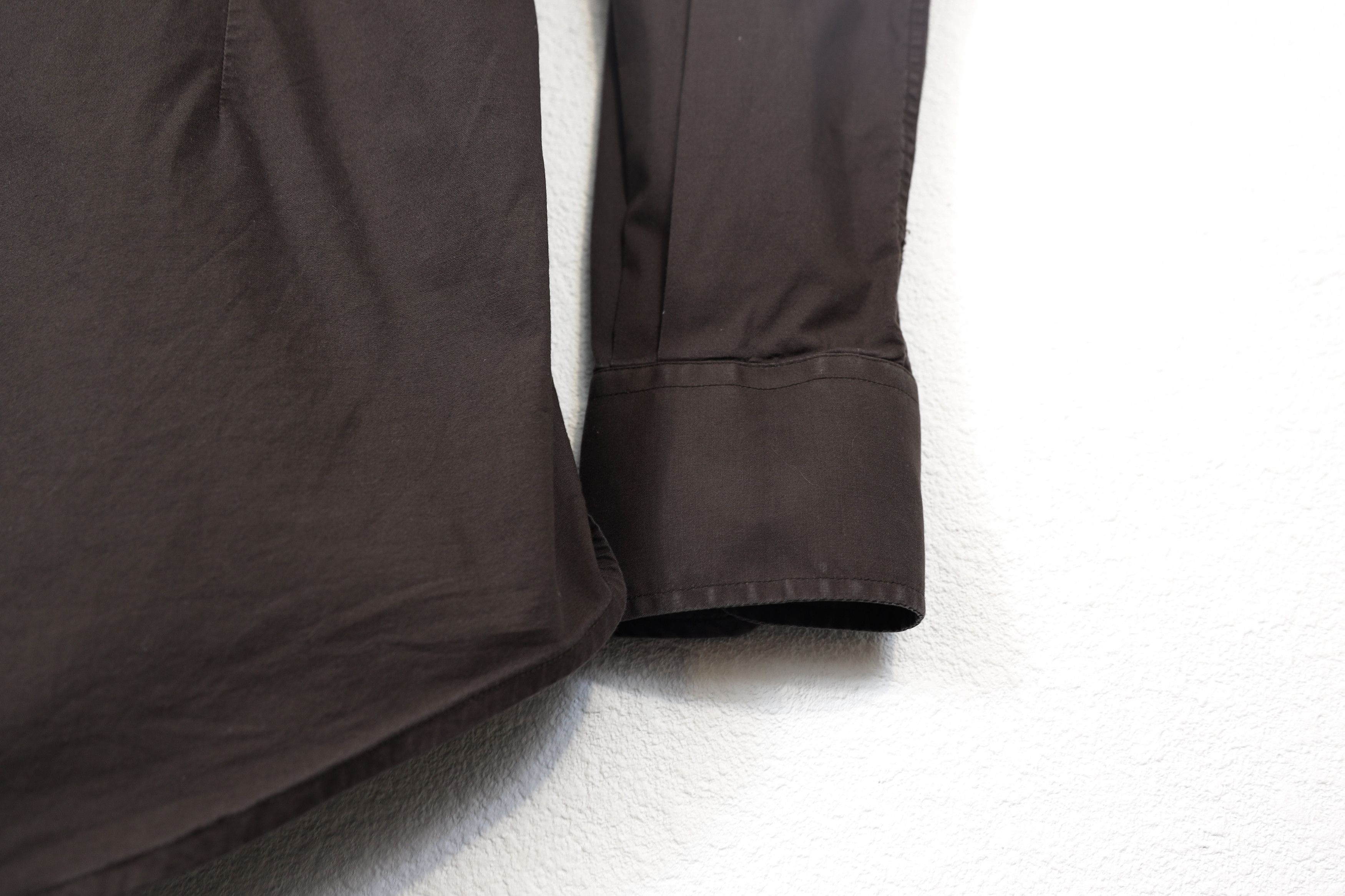 Dolce & Gabbana Dolce & Gabbana GOLD Sleeve Logo Dark Brown Formal Shirt Size US S / EU 44-46 / 1 - 11 Thumbnail