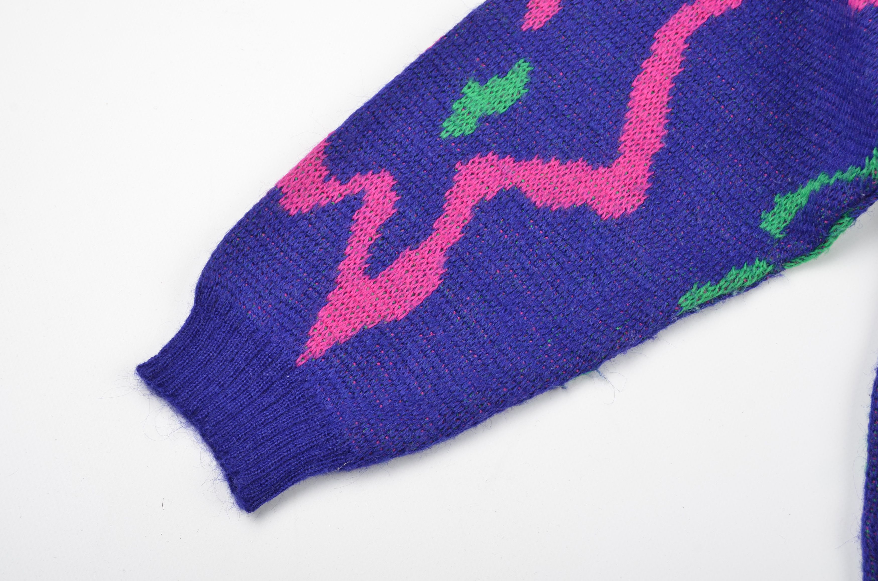Vintage Vintage Crazy Printed Wool Sweater Size US M / EU 48-50 / 2 - 4 Thumbnail