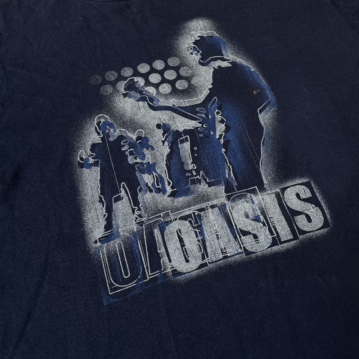 Vintage Vintage Y2K Oasis Band Graphic Tee Faded Black Japanese S Size US S / EU 44-46 / 1 - 7 Thumbnail