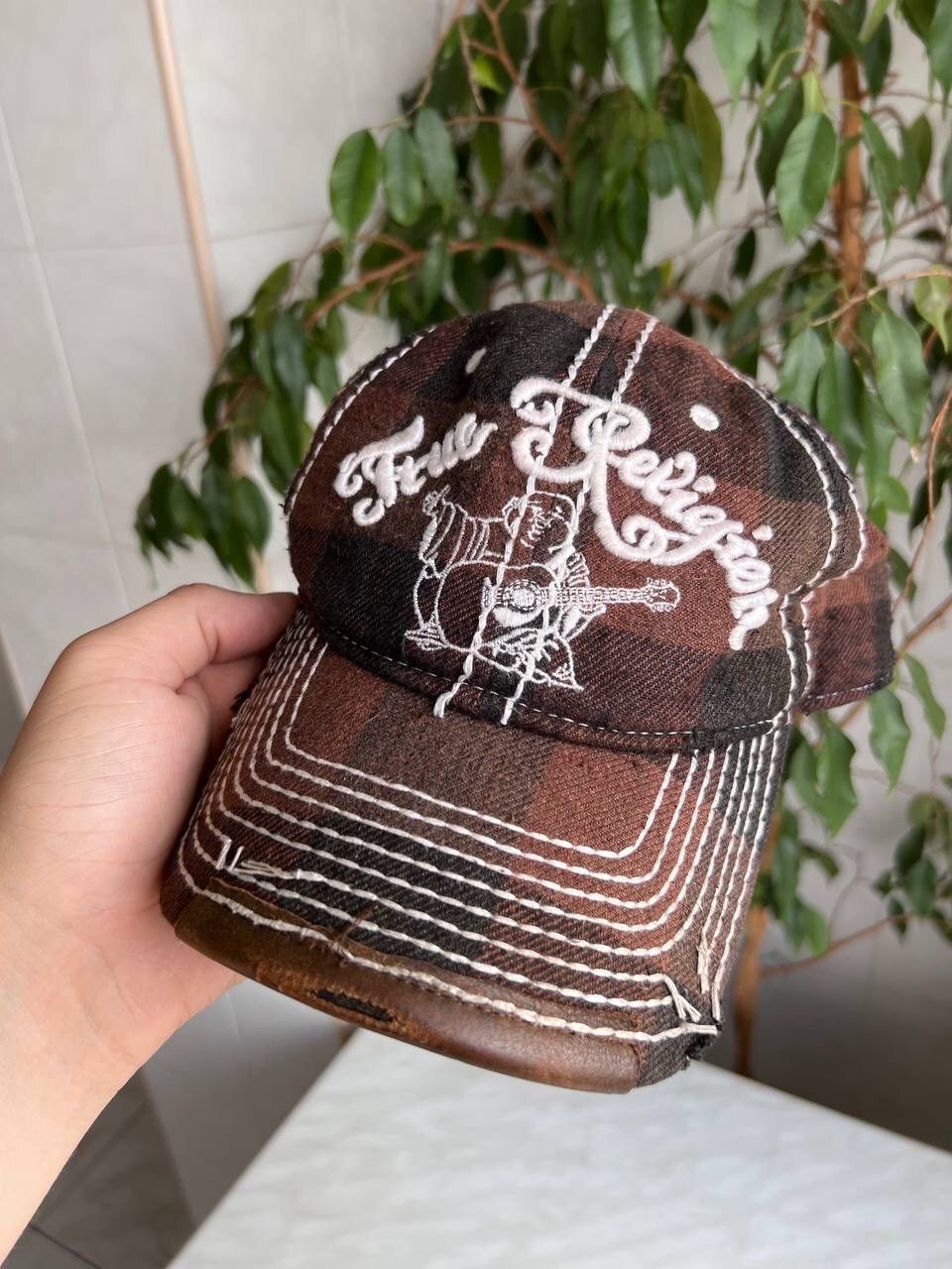 True Religion Men Trucker Hat Brown Snapback Distressed Vintage Embroidered  Logo