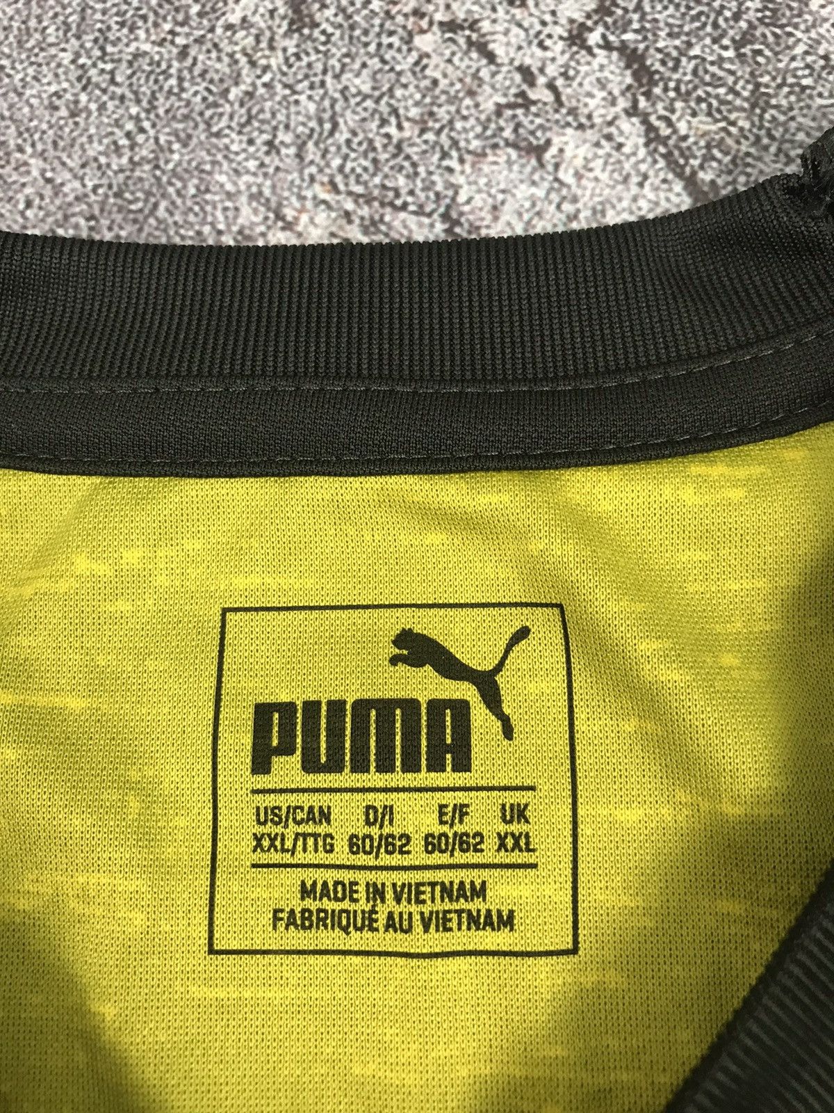 Puma BVB BORUSSIA DORTMUND AWAY JERSEY 2018-19 PUMA,16 AKANJI,XXL Size US XXL / EU 58 / 5 - 11 Thumbnail