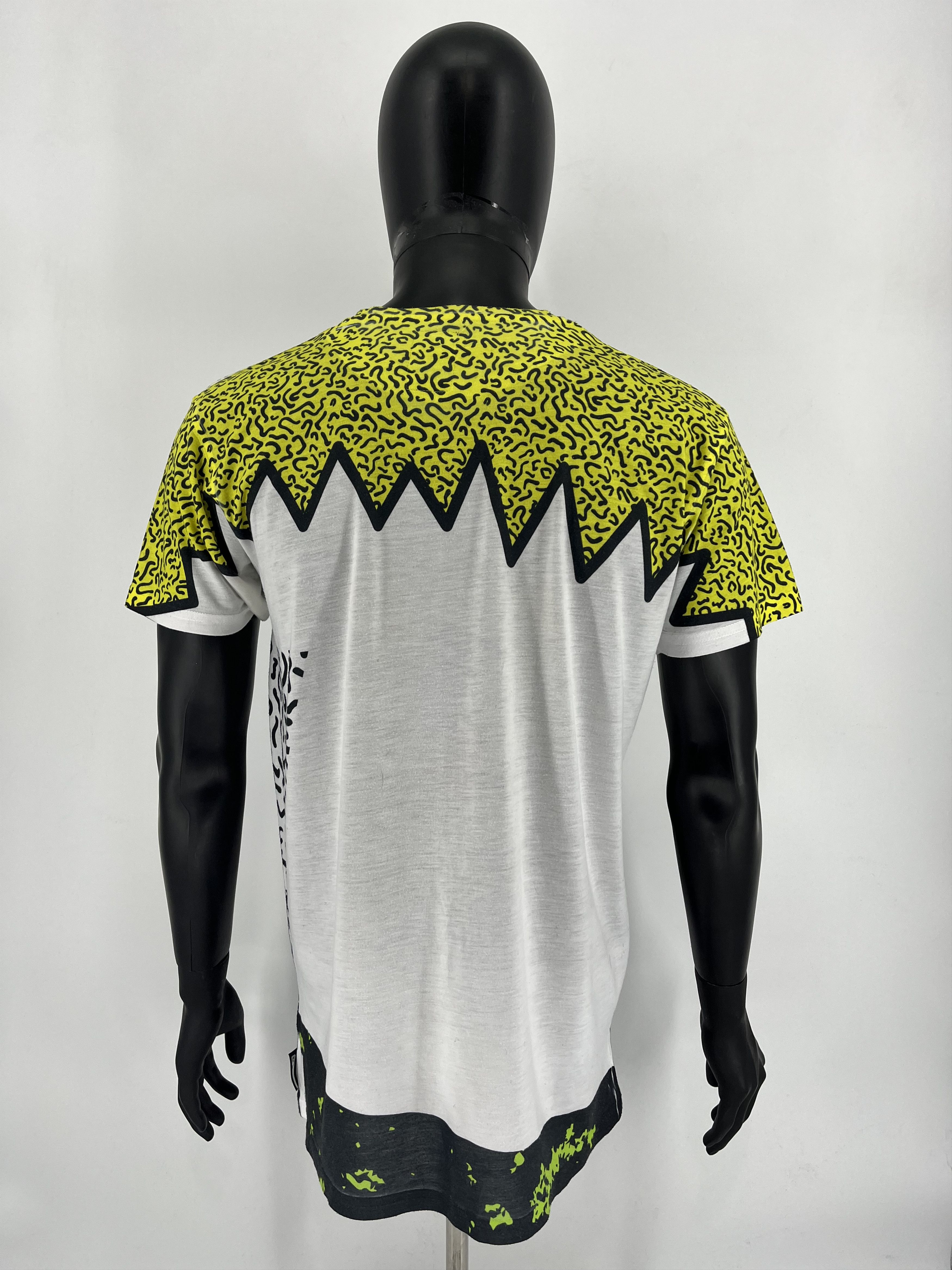 Vintage Vintage Y2K Art Tshirt Rap Tee Band tee Streetwear Style Size US L / EU 52-54 / 3 - 7 Thumbnail