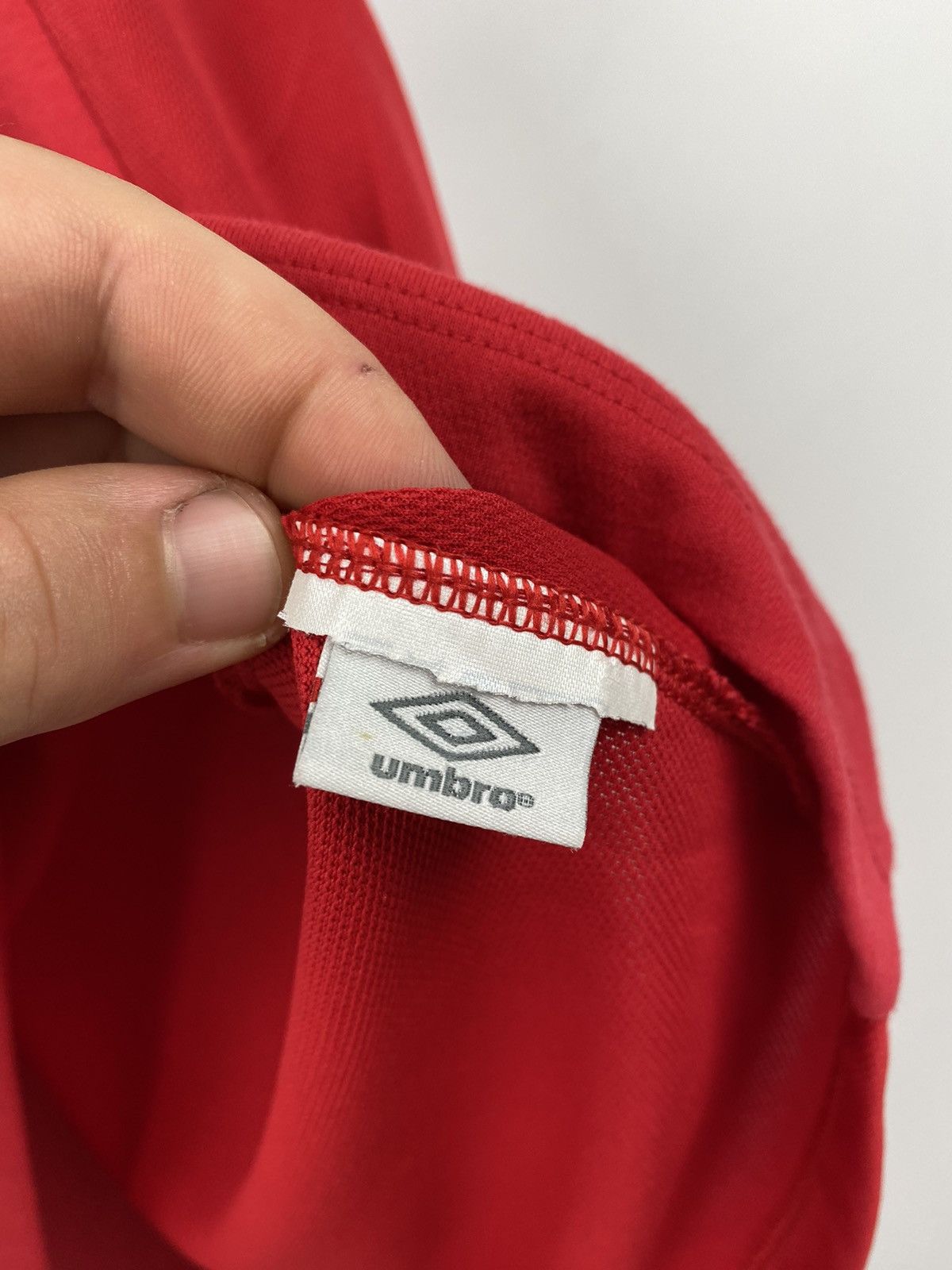 Umbro England Rooney 2010 Football Soccer Jersey Italy Beckham Size US S / EU 44-46 / 1 - 12 Thumbnail