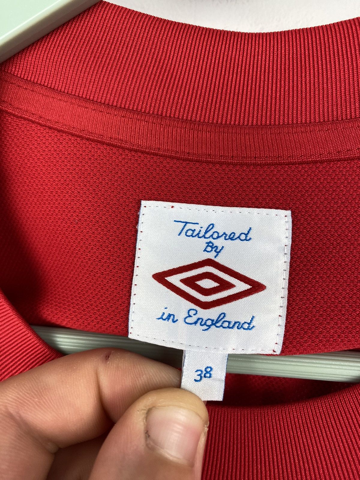 Umbro England Rooney 2010 Football Soccer Jersey Italy Beckham Size US S / EU 44-46 / 1 - 11 Thumbnail