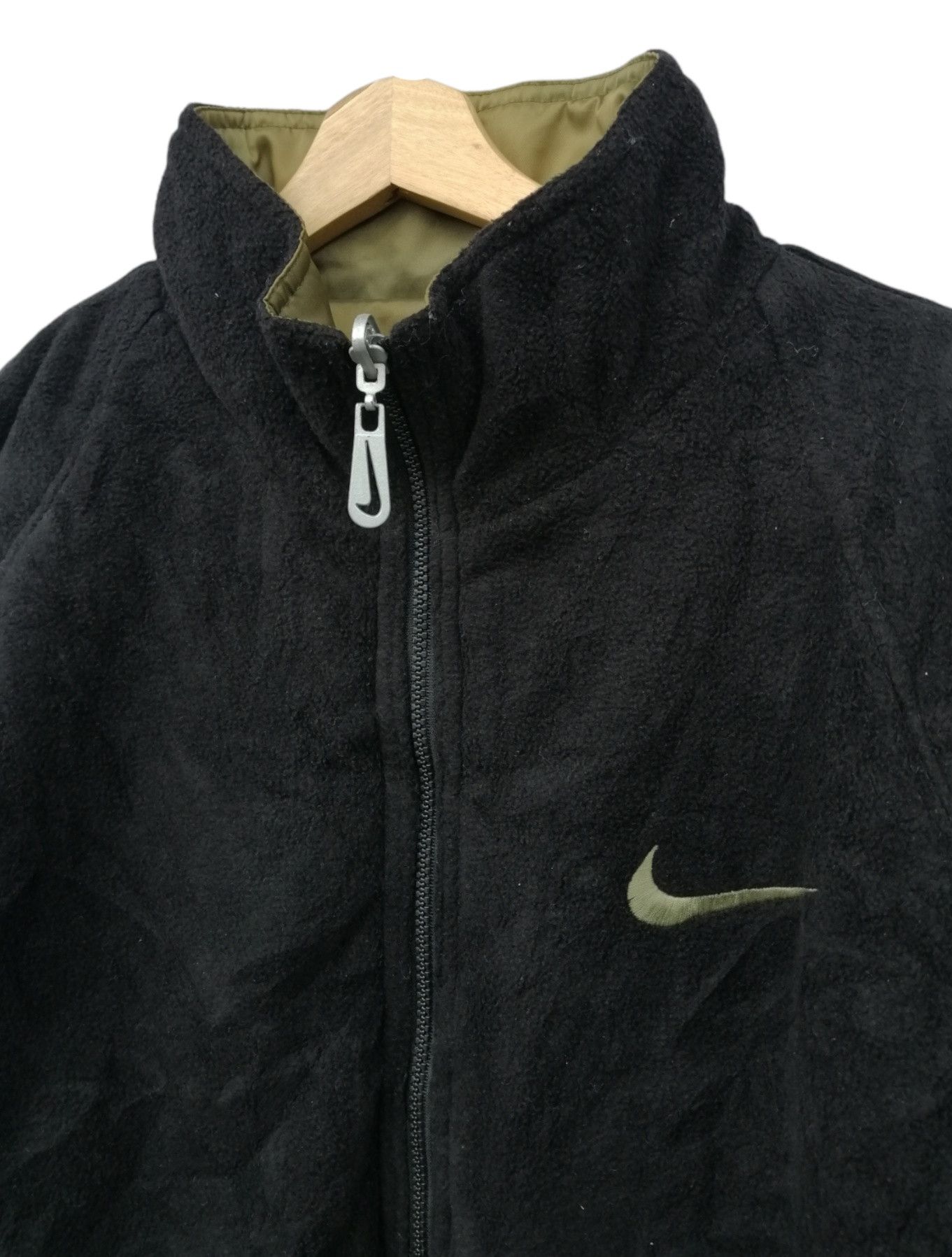 Nike Vintage Nike Big Swoosh Reversible Nylon Fleece Jacket Size US XL / EU 56 / 4 - 13 Thumbnail