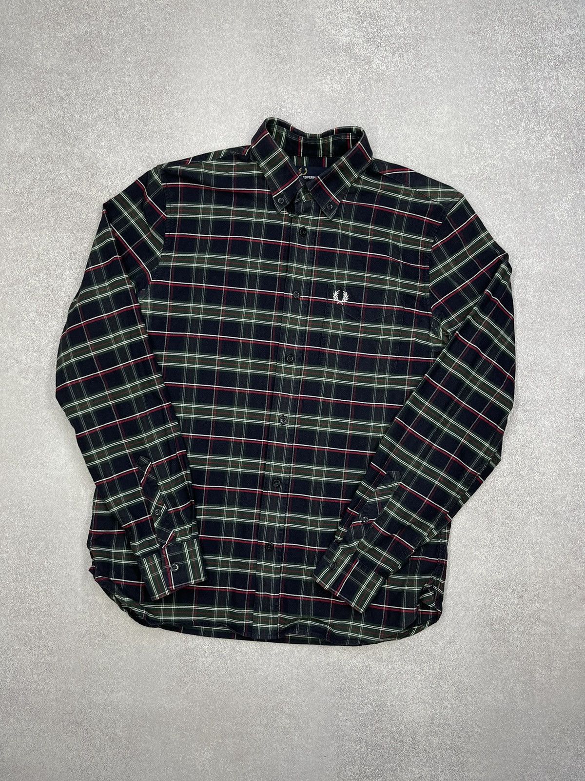 Vintage Fred Perry Shirt In to cage Y2K