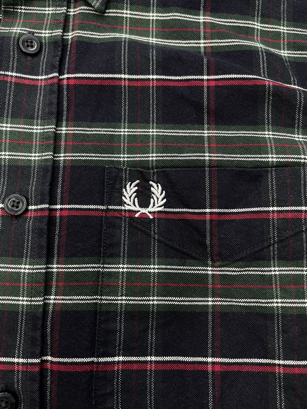 Fred Perry Vintage Fred Perry Shirt Into a cage Y2K Size US L / EU 52-54 / 3 - 6 Thumbnail