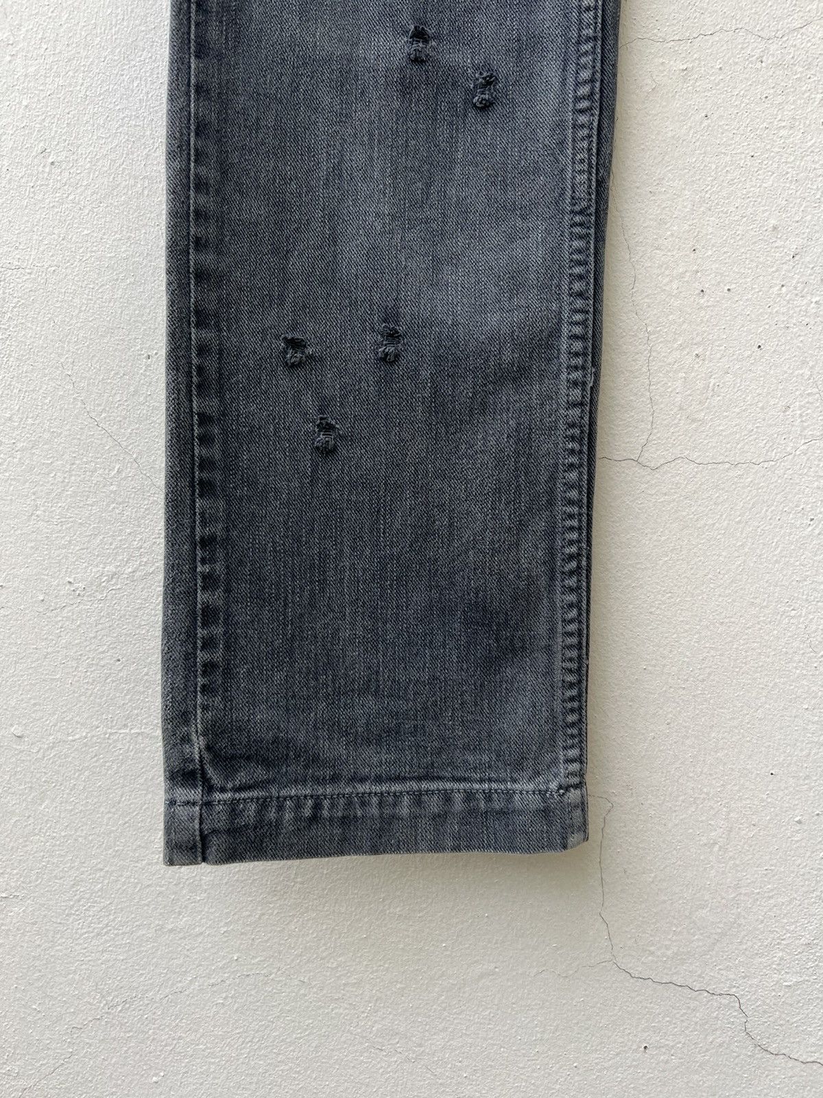 TMT Vintage TMT Japan Rips Distressed Sun Fade Black Denim Jeans Size US 31 - 10 Thumbnail