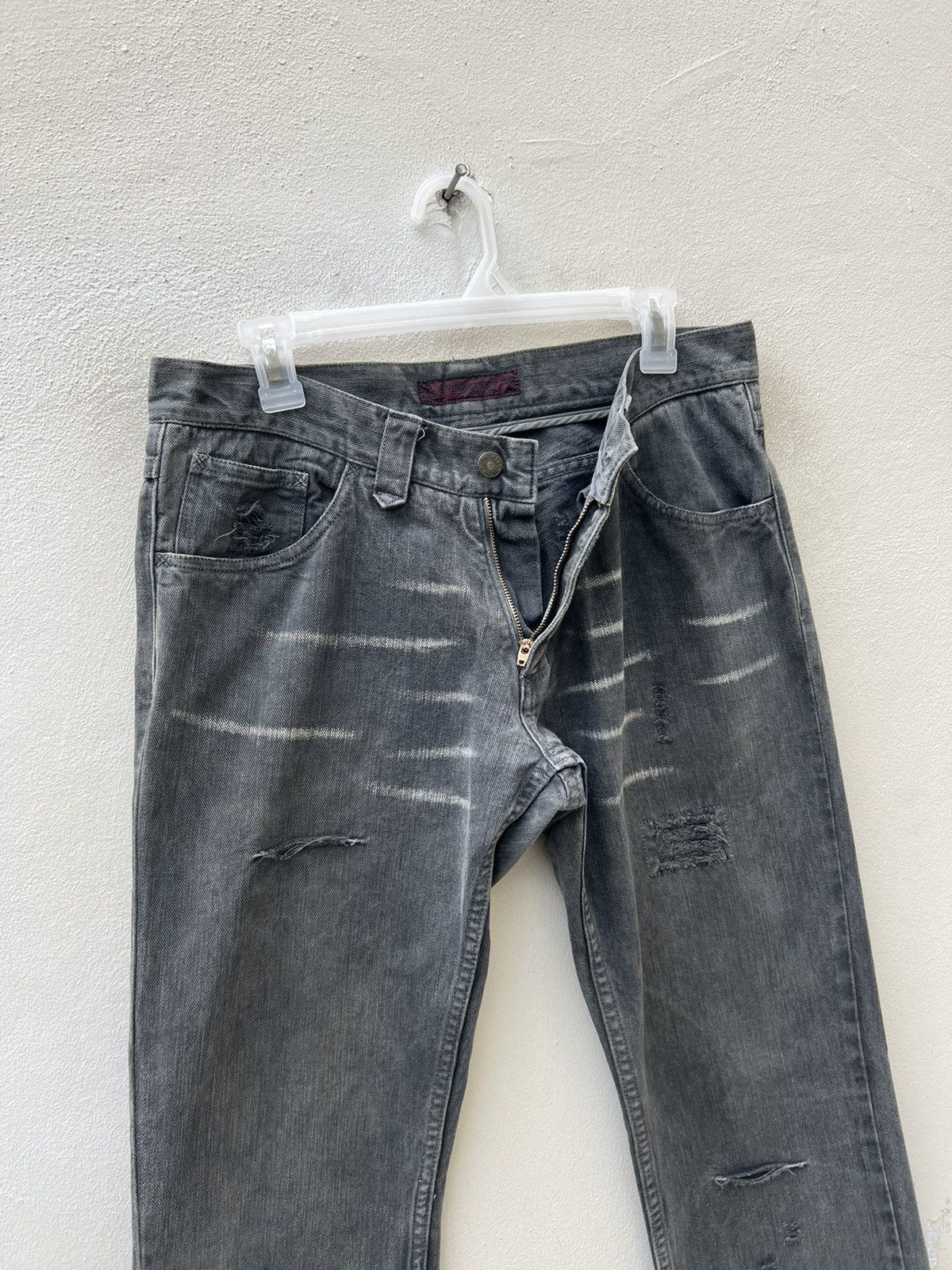 TMT Vintage TMT Japan Rips Distressed Sun Fade Black Denim Jeans Size US 31 - 7 Thumbnail