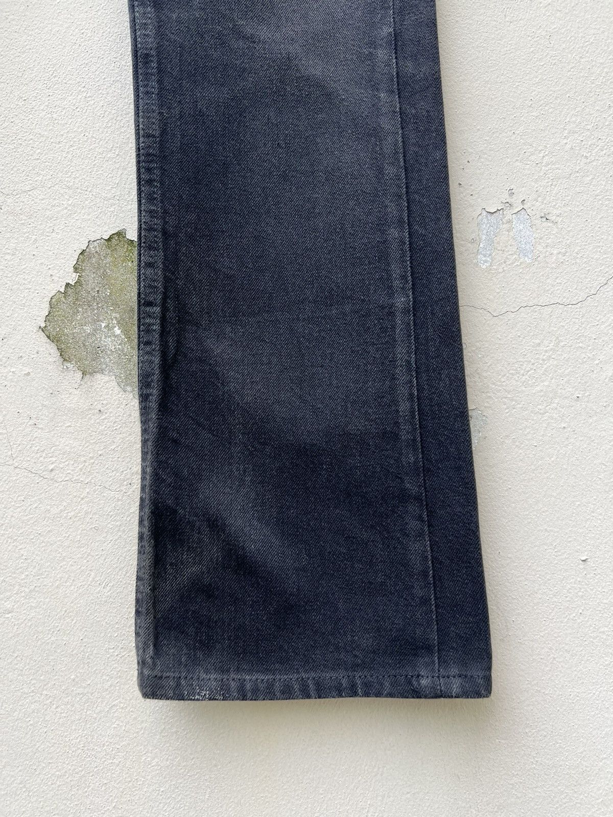 Vintage Vintage GERUGA Japan Sun Faded Black Denim Jeans Size US 31 - 10 Thumbnail