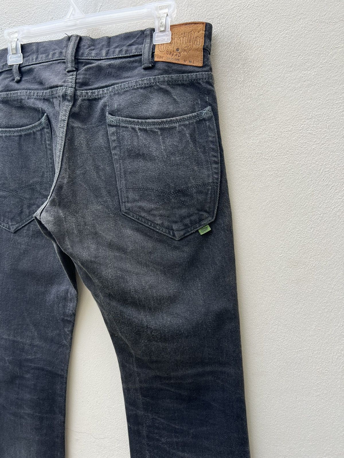 Vintage Vintage GERUGA Japan Sun Faded Black Denim Jeans Size US 31 - 14 Thumbnail