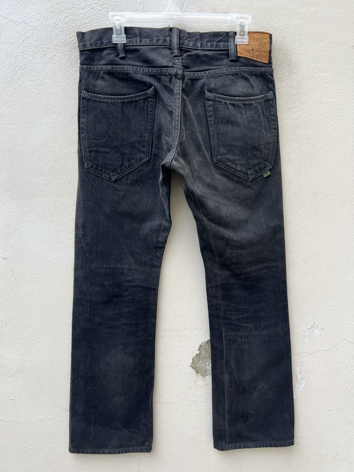 Vintage Vintage GERUGA Japan Sun Faded Black Denim Jeans Size US 31 - 11 Thumbnail
