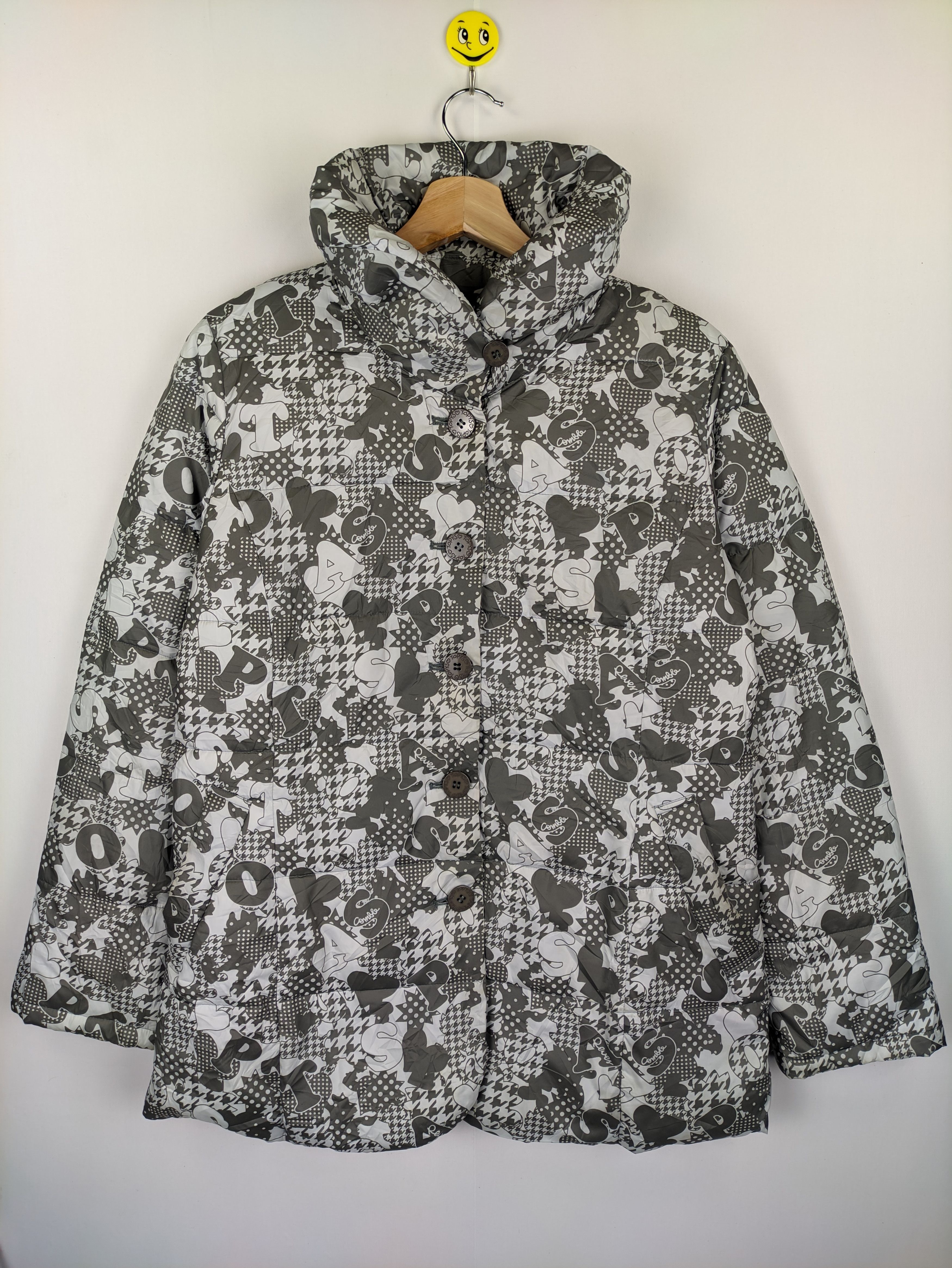 Japanese Brand Steals🔥Puffer Jacket by Topys Fullprint Size M / US 6-8 / IT 42-44 - 1 Thumbnail