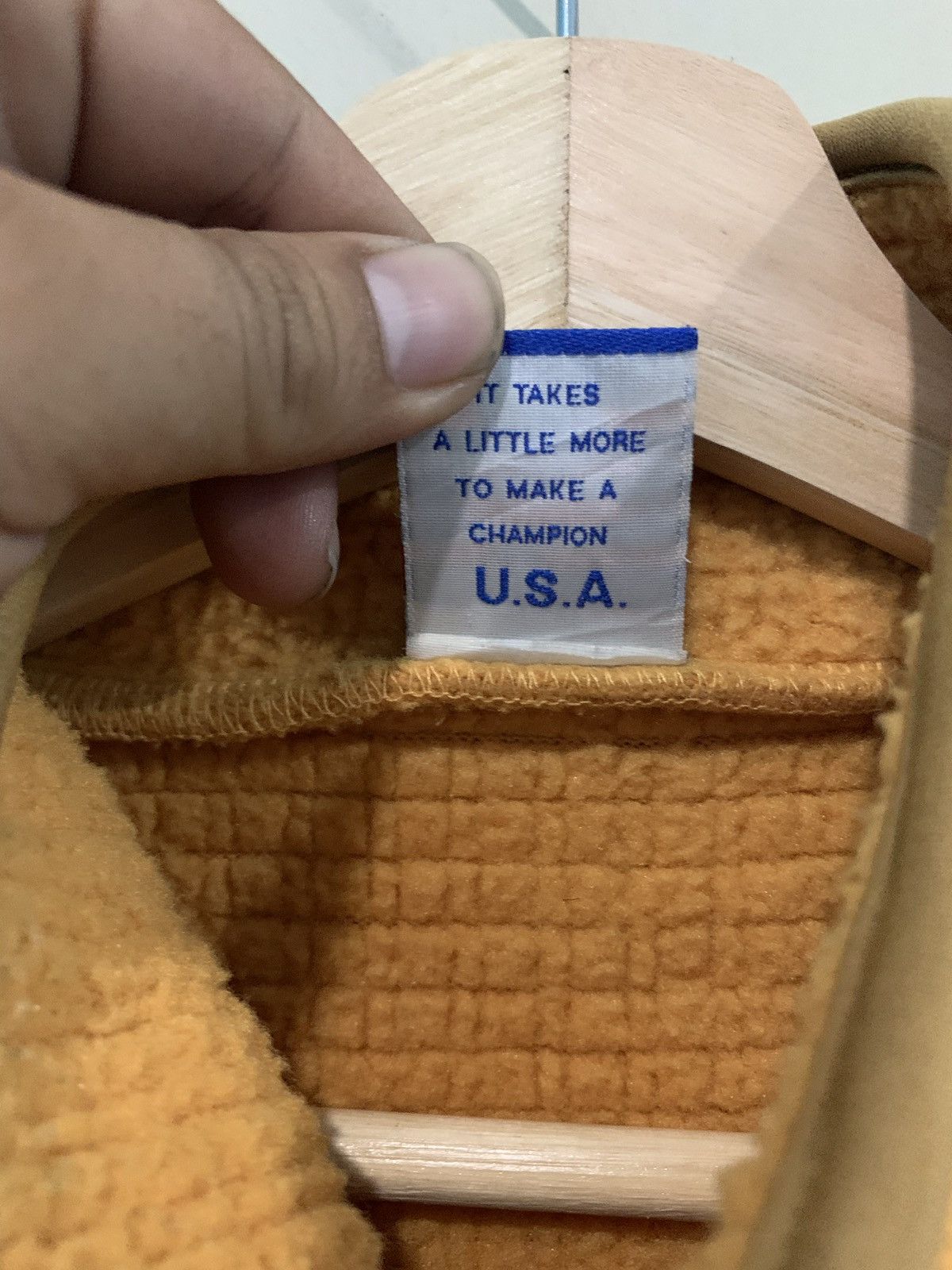 Champion × Vintage Vintage Champion Gold Fleence Zip Up Unique Colour Size US M / EU 48-50 / 2 - 6 Thumbnail
