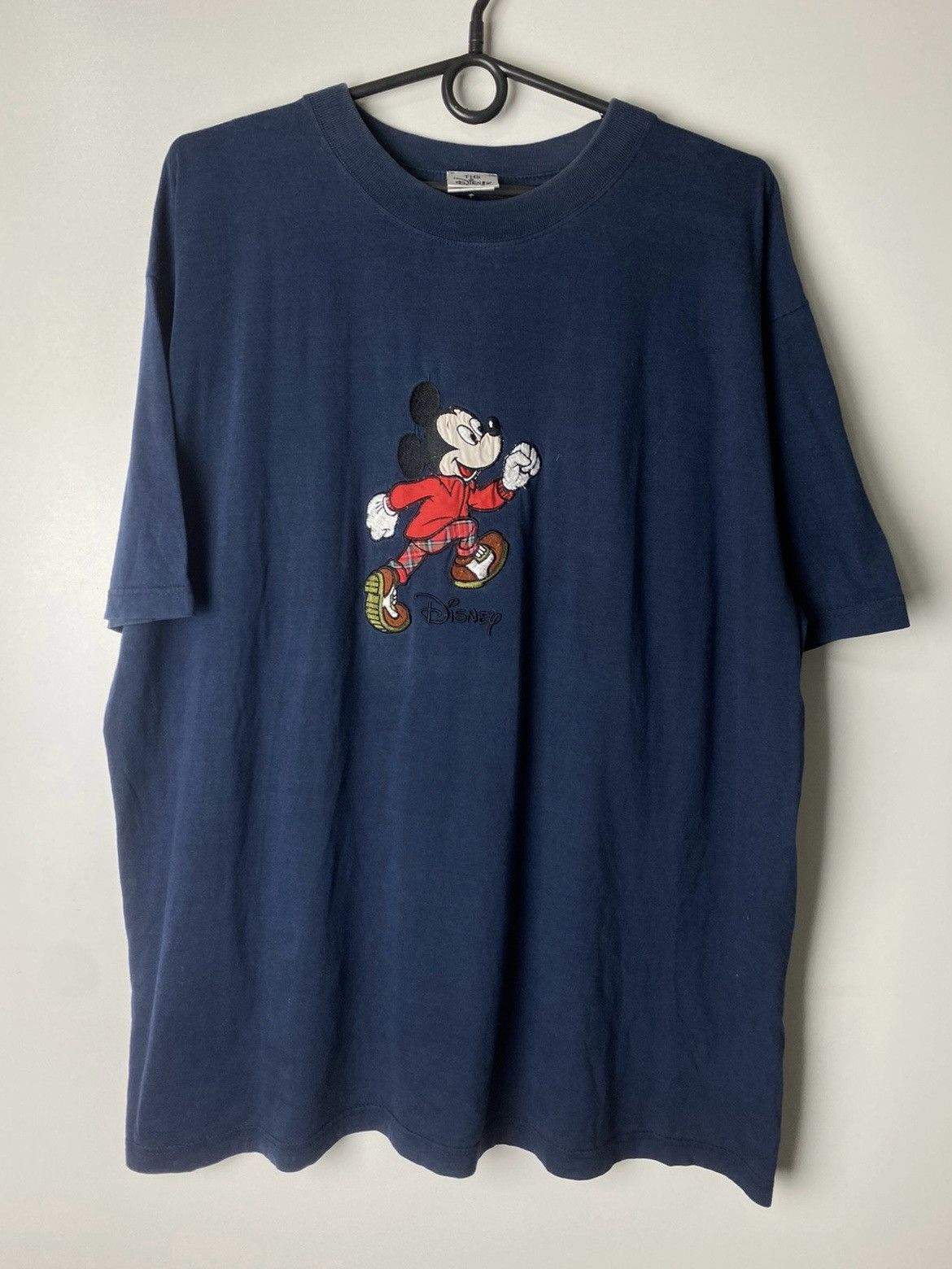 Disney Disney 90s vintage t-shirt size XL Size US XL / EU 56 / 4 - 1 Thumbnail