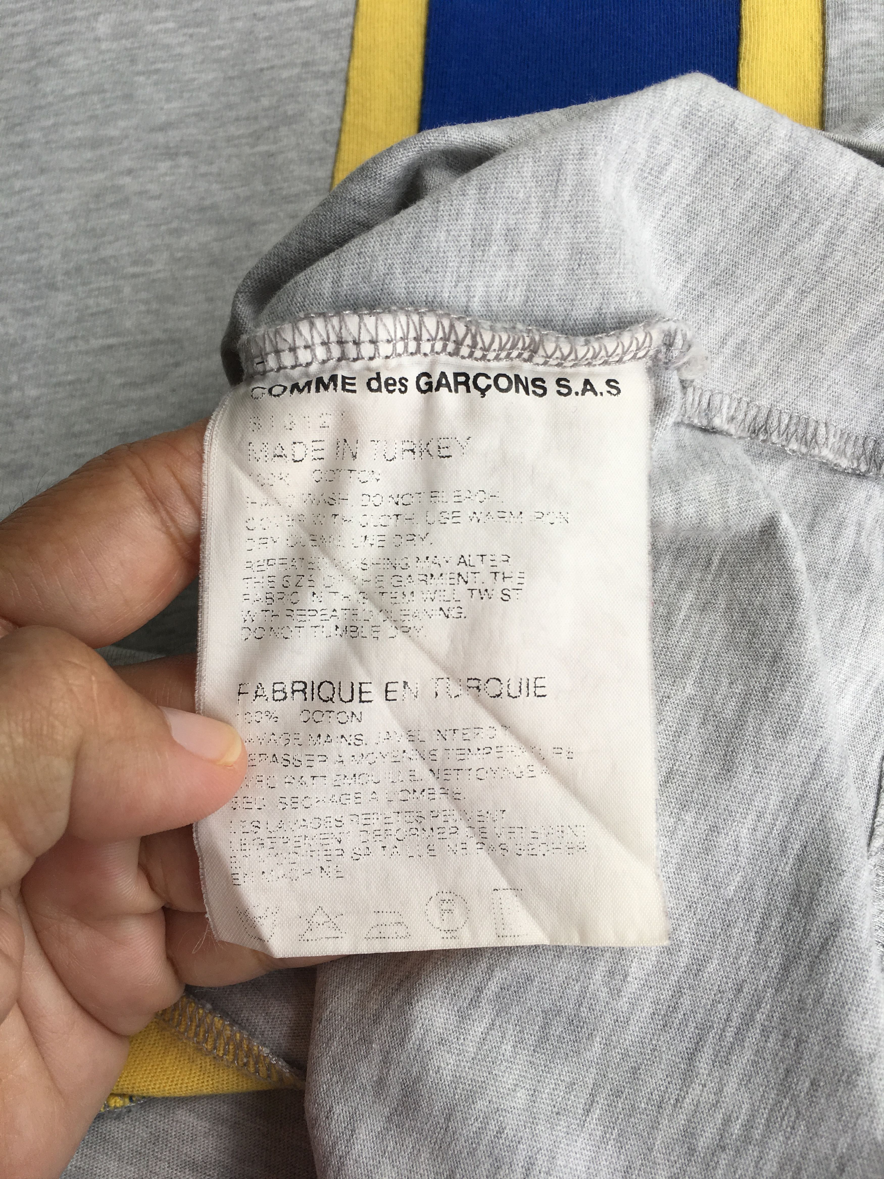 Comme des Garcons Rare Vintage Comme des Garcons Patches Tshirt Size US M / EU 48-50 / 2 - 10 Thumbnail