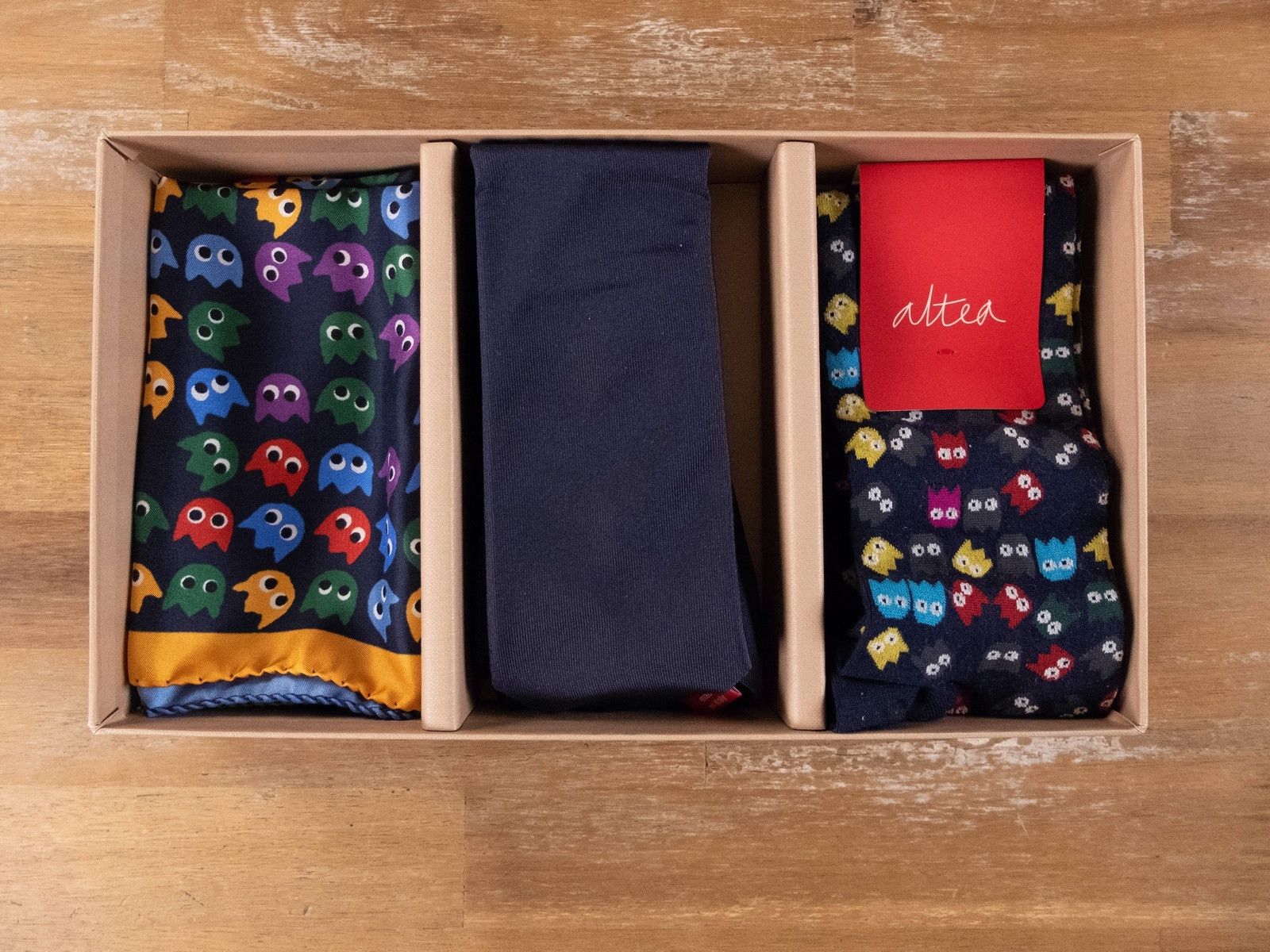 Altea ALTEA Pacman silk navy tie / pocket square / socks gift box Size ONE SIZE - 1 Thumbnail