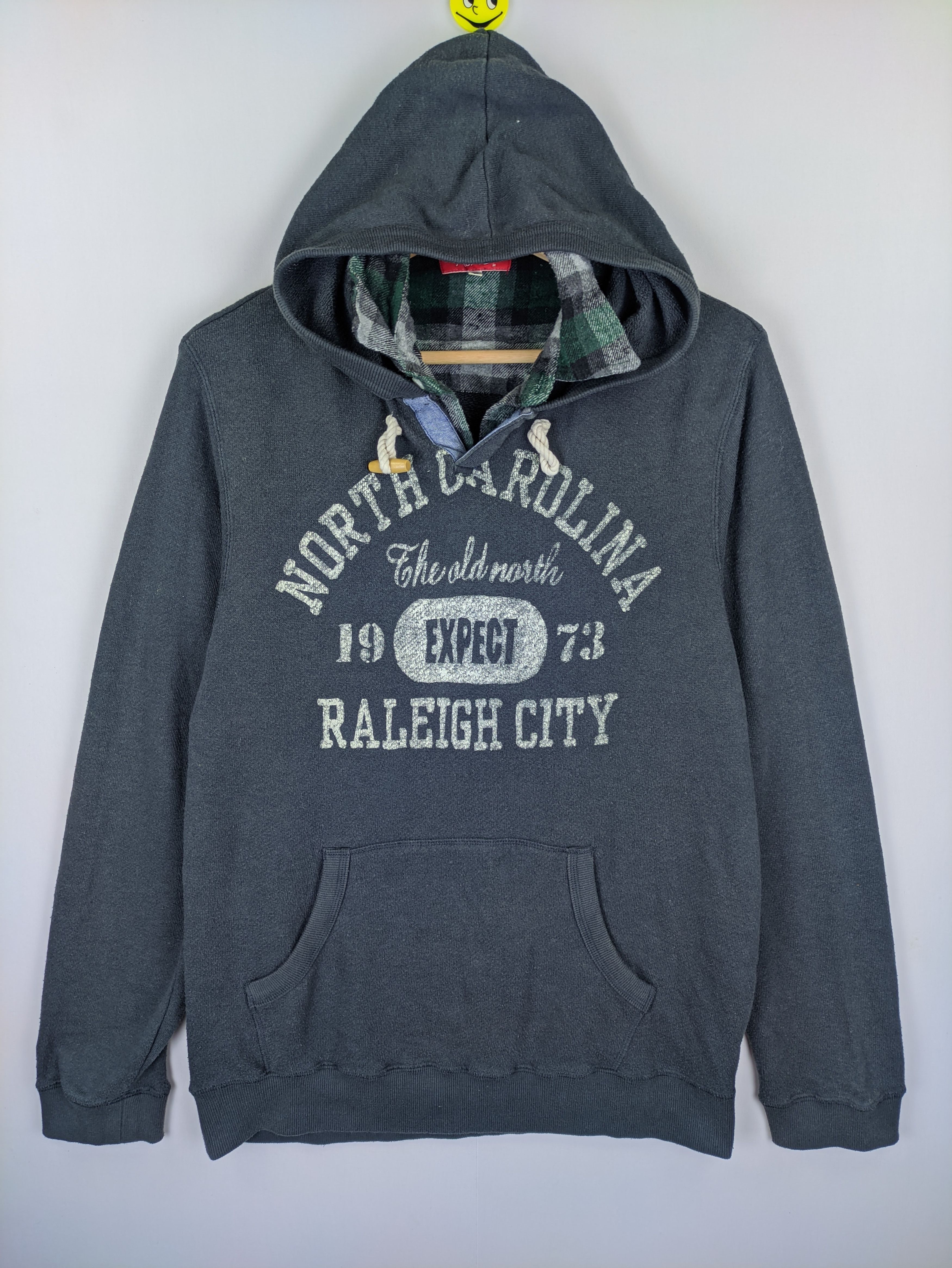 image of Stealshoodie Pullover Collar North Carolina Raleigh City in Blue, Men's (Size Medium)