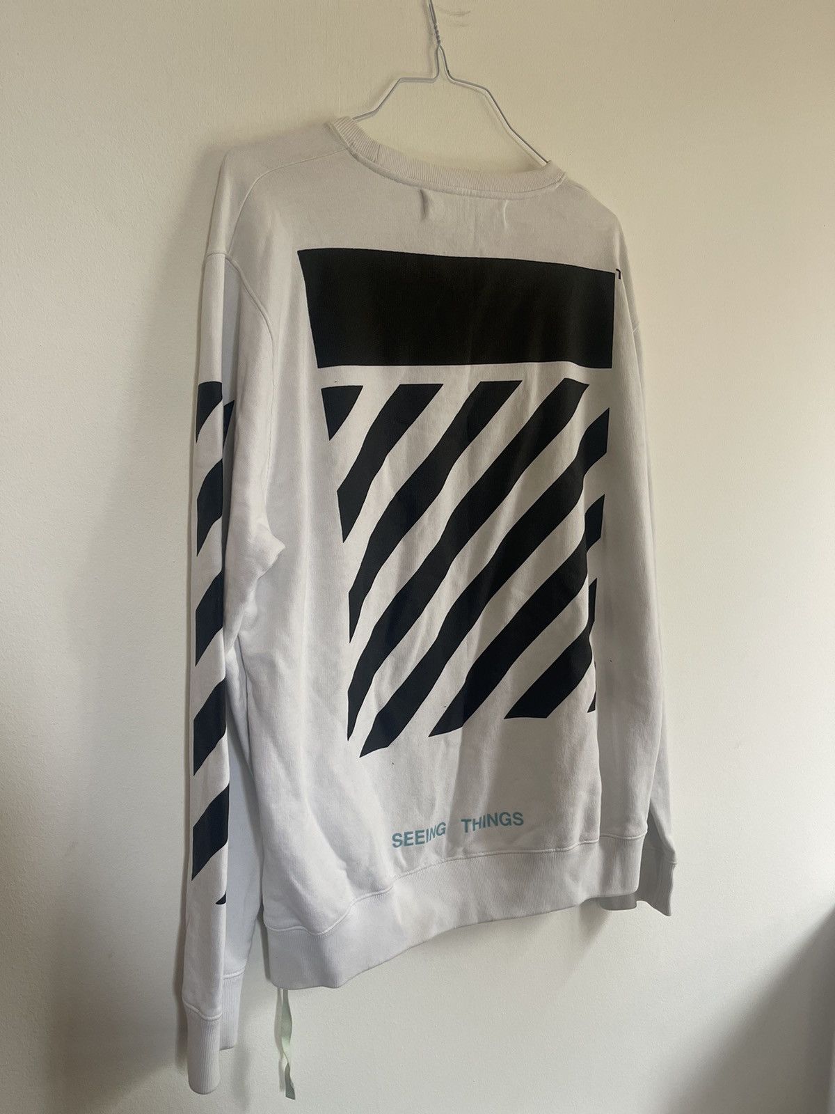 Off-White Off white Caravaggio crewneck Size US M / EU 48-50 / 2 - 8 Thumbnail