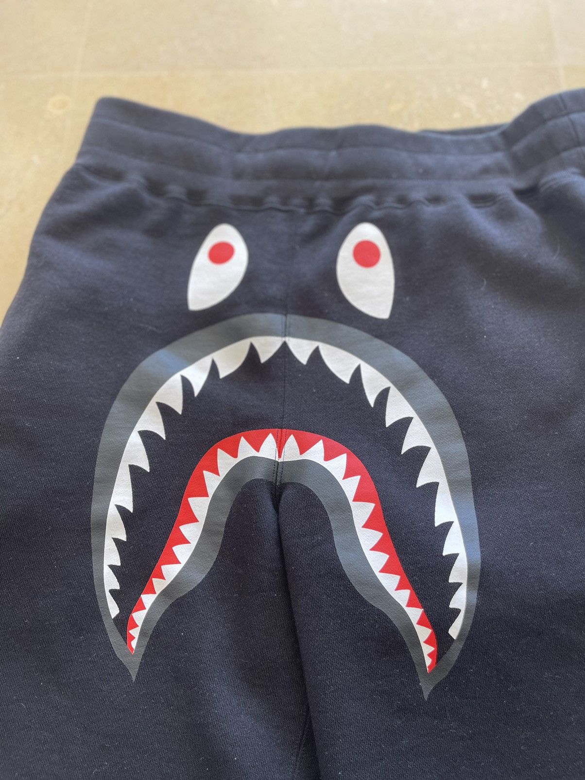 Bape A BATHING APE Shark basketball shorts Size US 32 / EU 48 - 4 Thumbnail