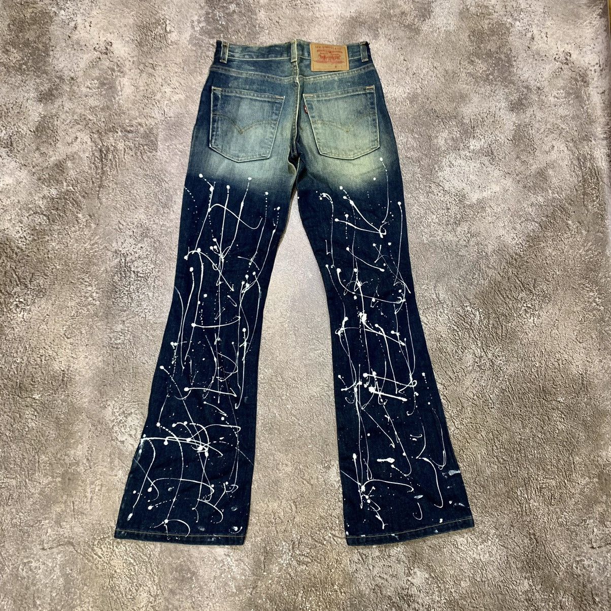 Vintage Vintage Y2K Levi's Flare Jeans Sun Faded Skate Relaxed 26 Size 26" / US 2 / IT 38 - 4 Thumbnail