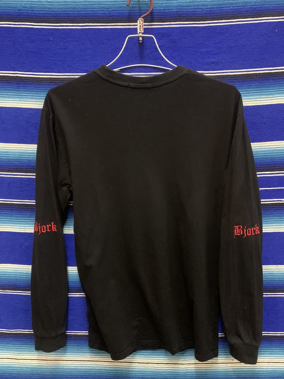 Band Tees 🔥RARE🔥Bjork Long Sleeve T Shirt By Kevin Cummins Size US M / EU 48-50 / 2 - 9 Thumbnail