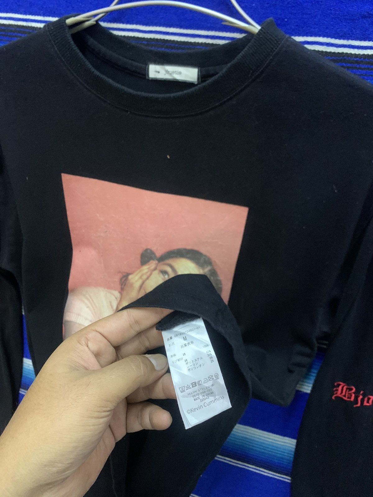 Band Tees 🔥RARE🔥Bjork Long Sleeve T Shirt By Kevin Cummins Size US M / EU 48-50 / 2 - 7 Thumbnail
