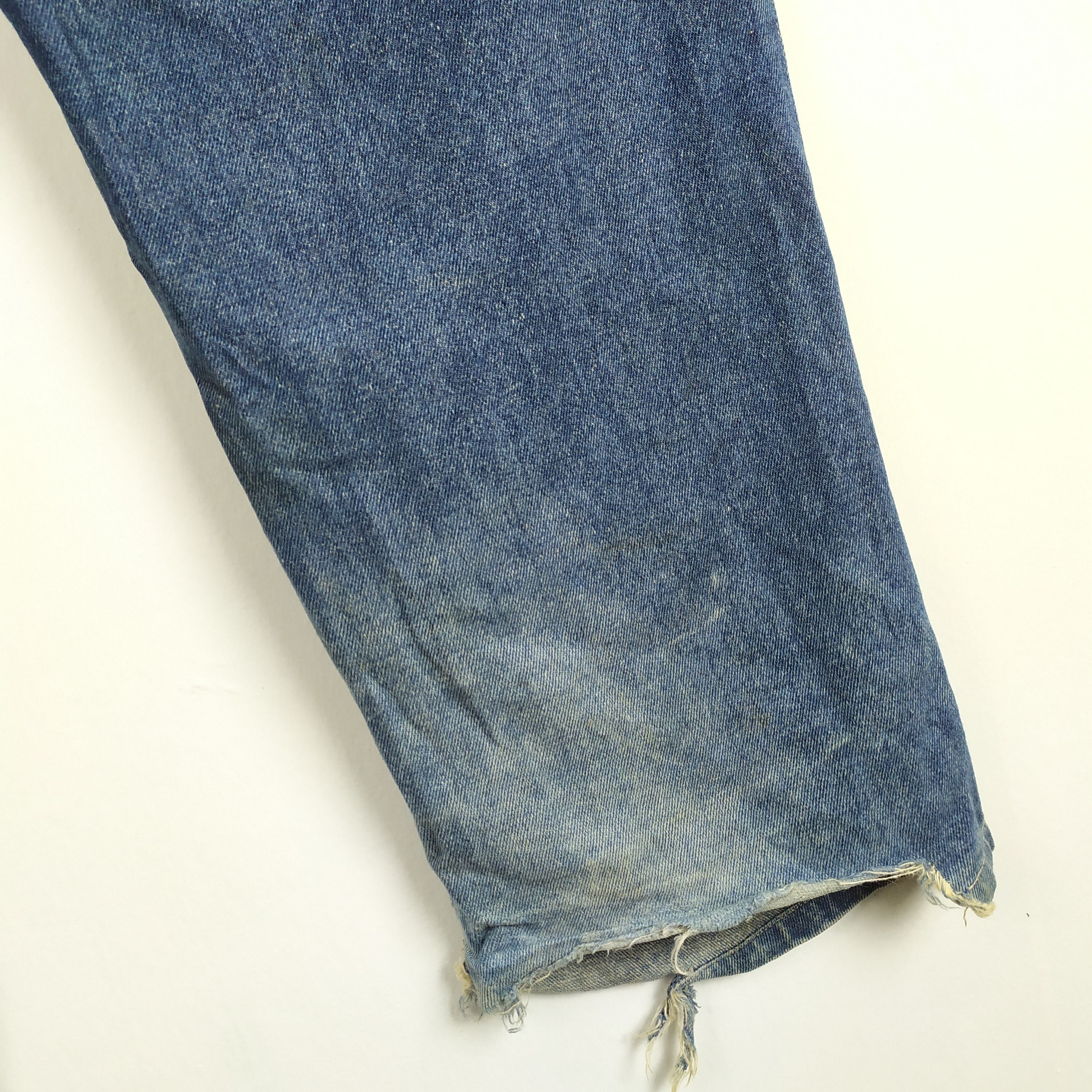 Ecko Unltd. Ecko.com Faded DISTRESSED Denim Jeans cargo pants Size US 34 / EU 50 - 11 Thumbnail