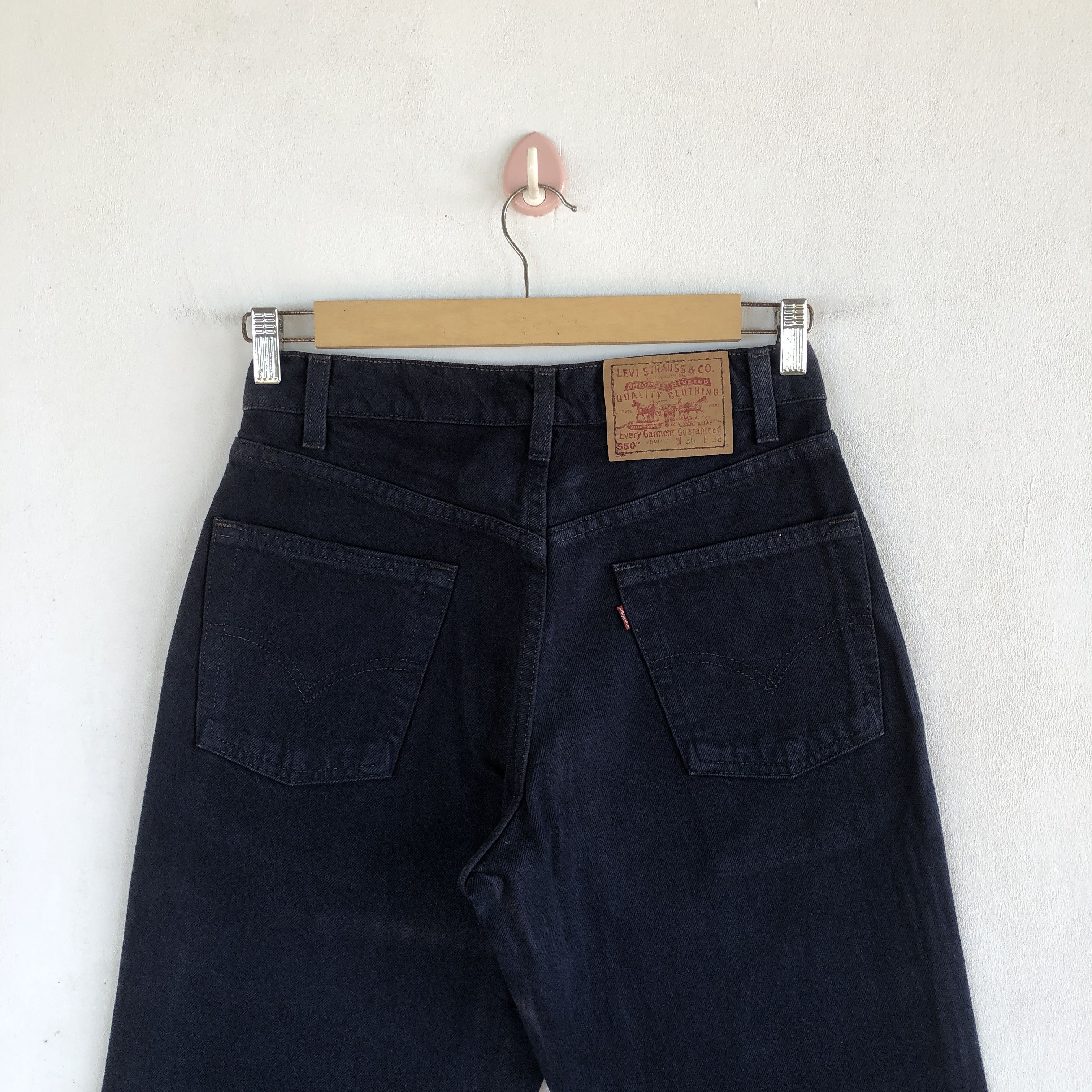 Levi's Vintage Levis Faded Black Jeans Levi's 550 Denim Pants Size 26" / US 2 / IT 38 - 4 Thumbnail