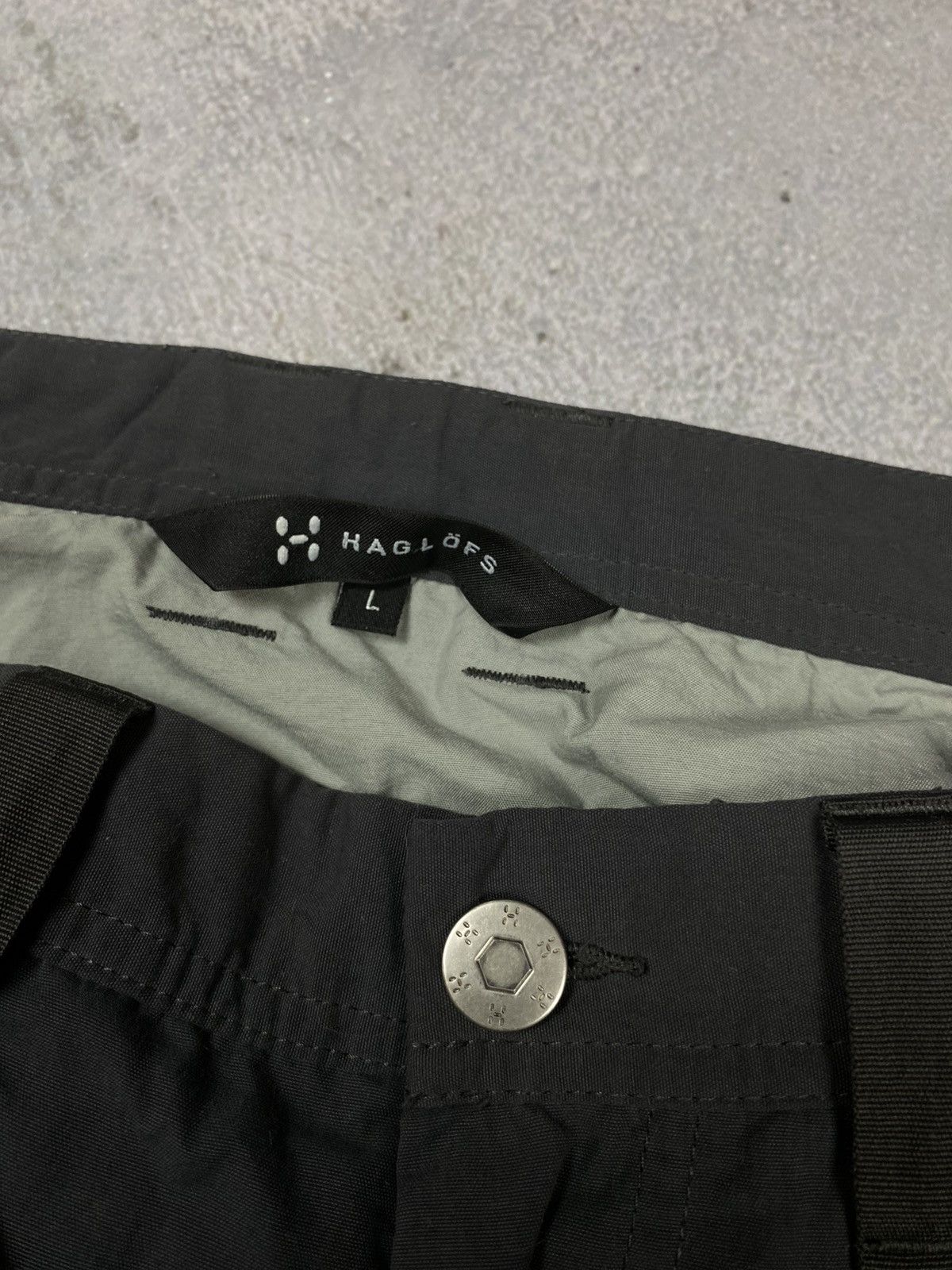 Haglofs Haglofs trekking transformers pants 2 in 1 shorts Size US 36 / EU 52 - 7 Thumbnail