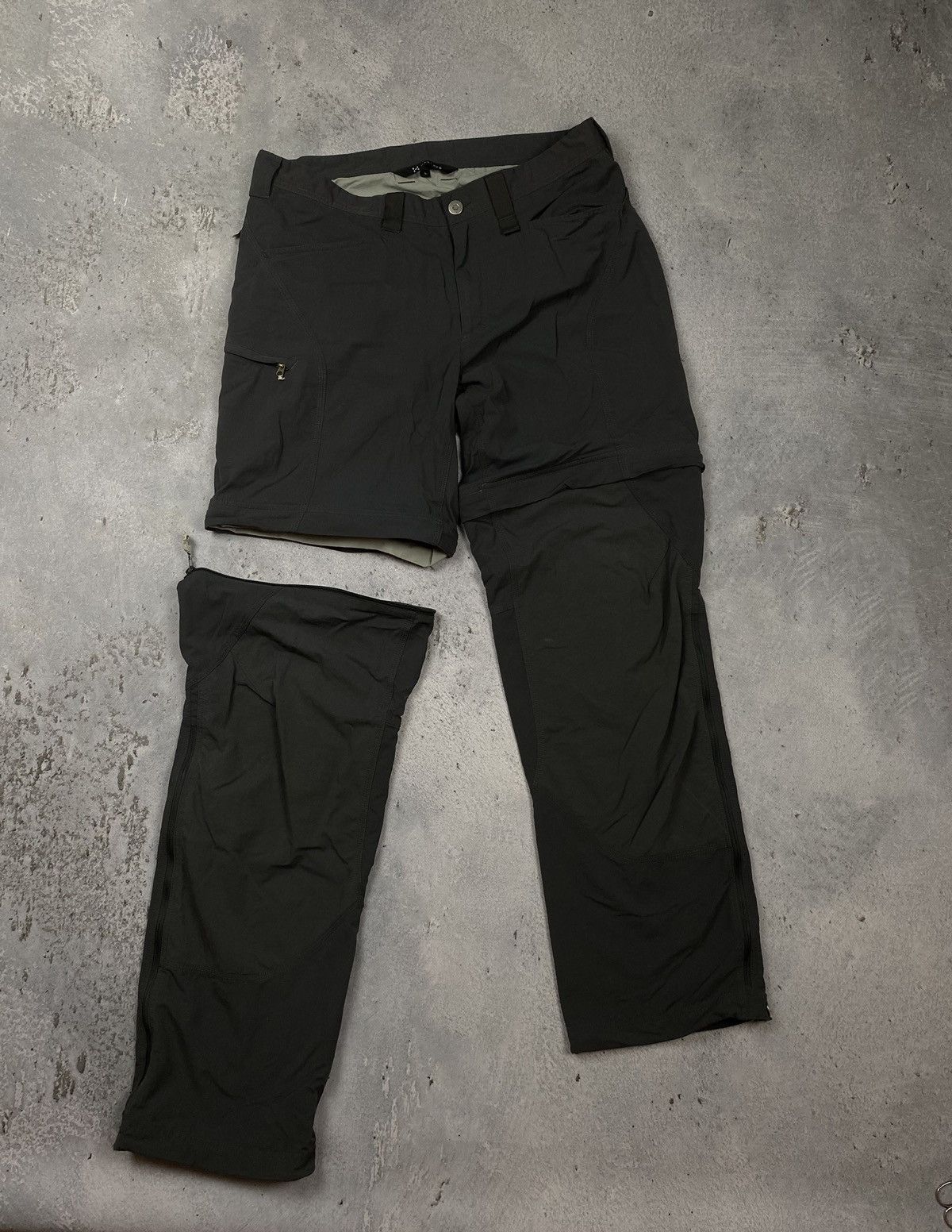 Haglofs Haglofs trekking transformers pants 2 in 1 shorts Size US 36 / EU 52 - 1 Thumbnail