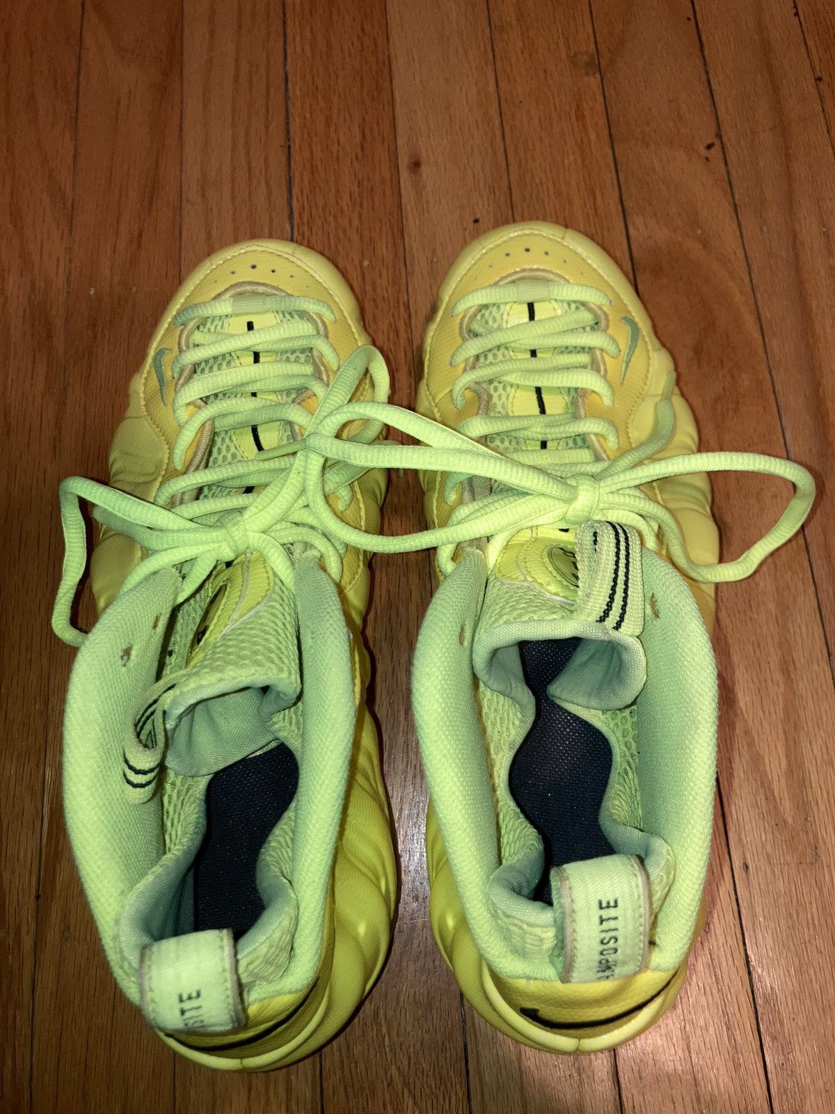 Nike Nike Foamposites “ Volt “ Size US 9.5 / EU 42-43 - 4 Thumbnail