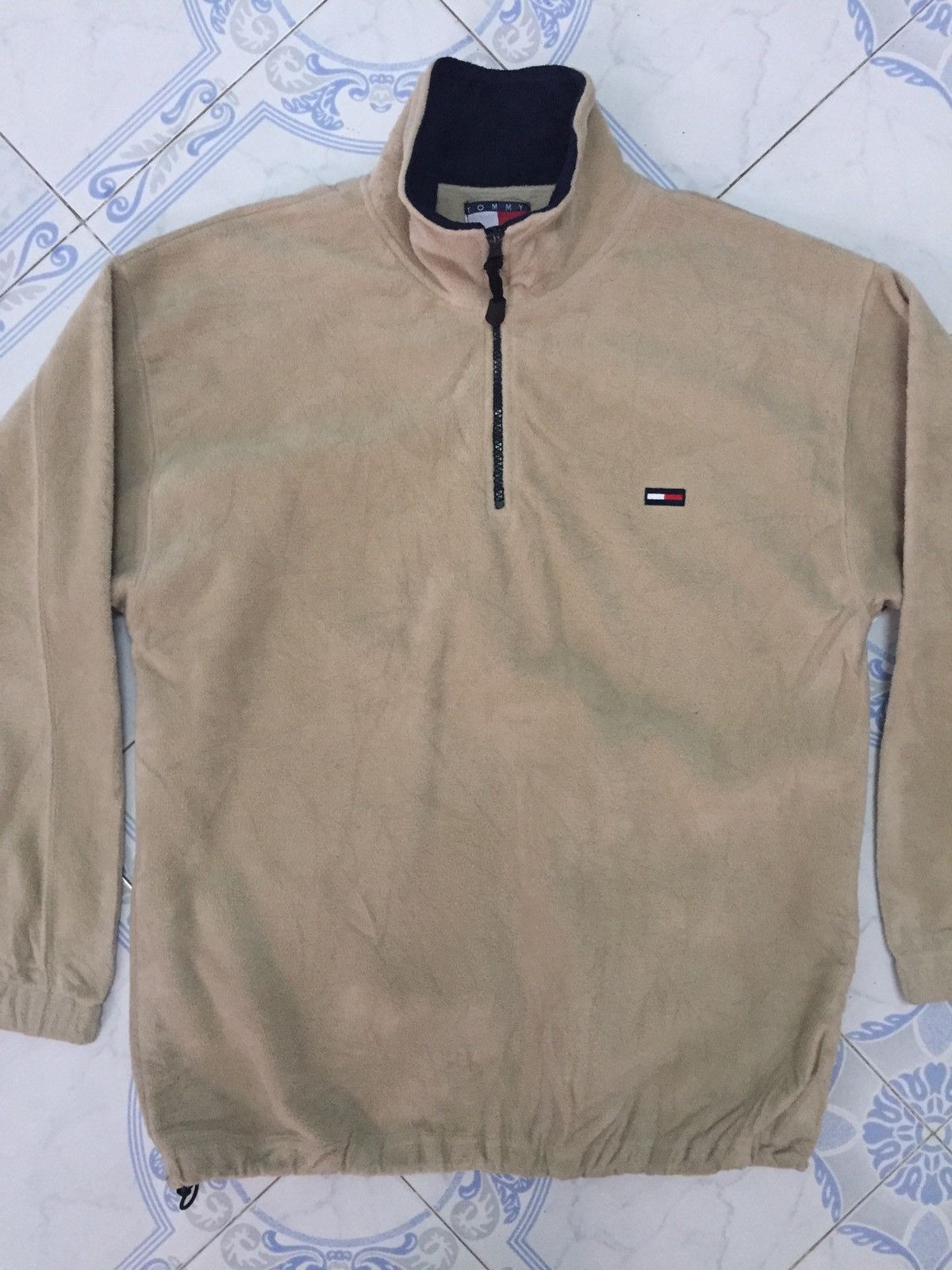 Tommy Hilfiger Tommy Hilfiger Half Zip Fleece Sweater Size US L / EU 52-54 / 3 - 3 Thumbnail
