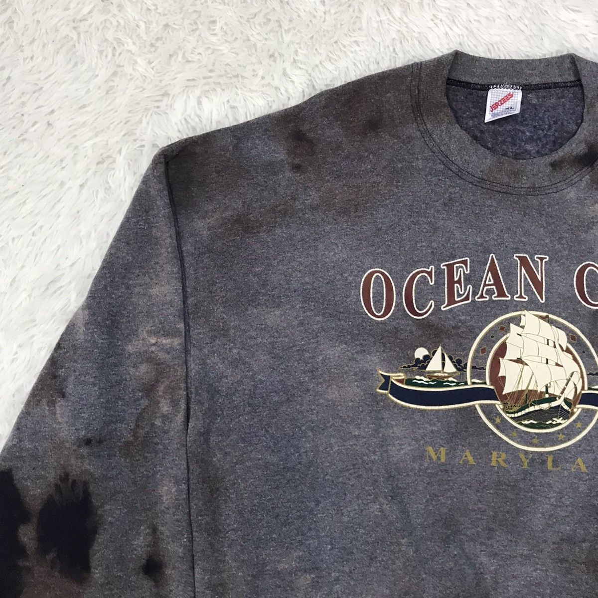 Jerzees × Vintage Vintage Ocean City Maryland tag Jerzees Sweatshirt Bleached Size US XL / EU 56 / 4 - 6 Thumbnail