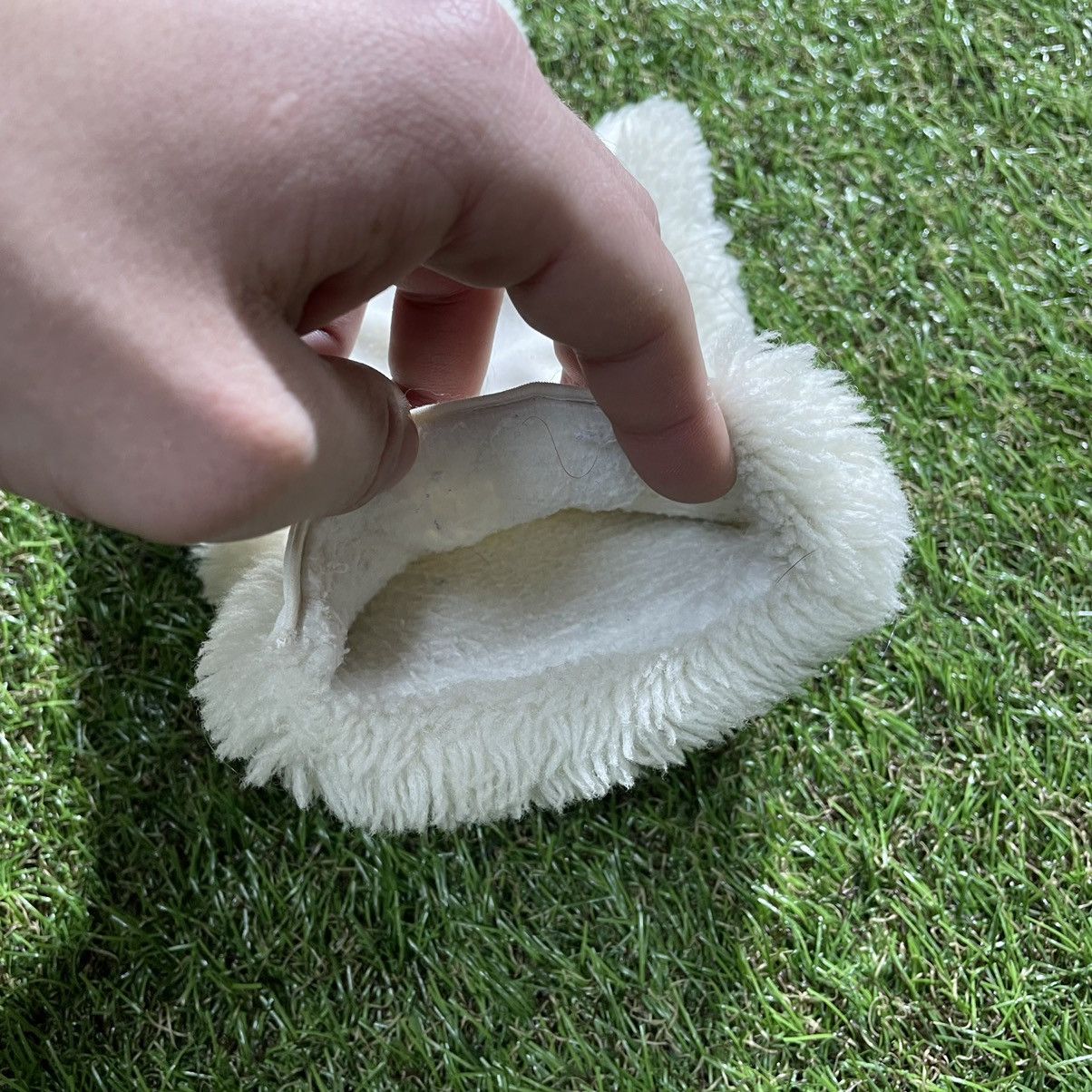 Vintage Vintage 90s Mohair Fuzzy Gloves Yeti Cream Blokecore Logo OS Size ONE SIZE - 7 Thumbnail