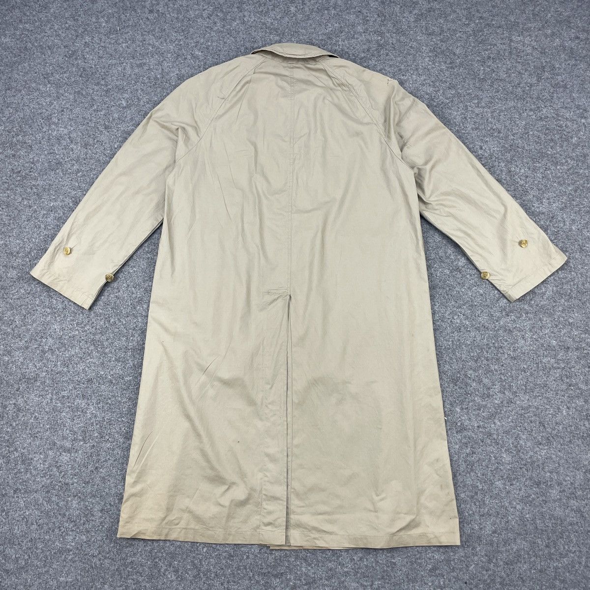 Burberry × Vintage Vintage Burberrys' Distressed Trench Coat Size US M / EU 48-50 / 2 - 2 Thumbnail