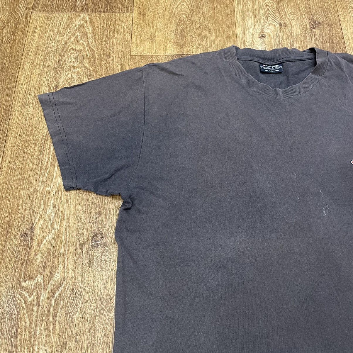Vintage Vintage 90s Champion Sun Faded Tee Streetwear Grunge Boxy L Size US L / EU 52-54 / 3 - 3 Thumbnail