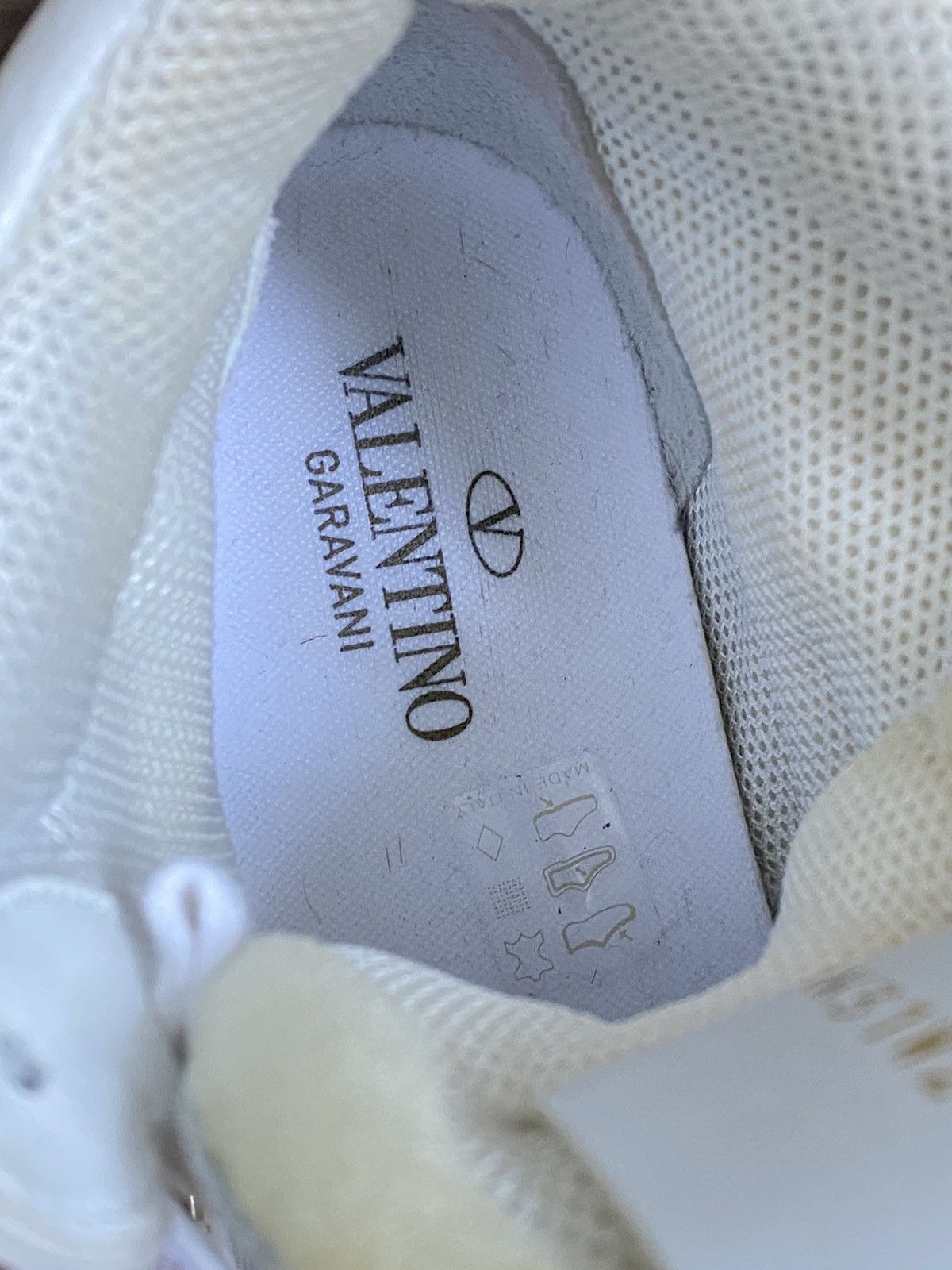 Valentino Valentino White Leather Rockstud Amor High Top Trainers Size US 7 / IT 37 - 19 Thumbnail
