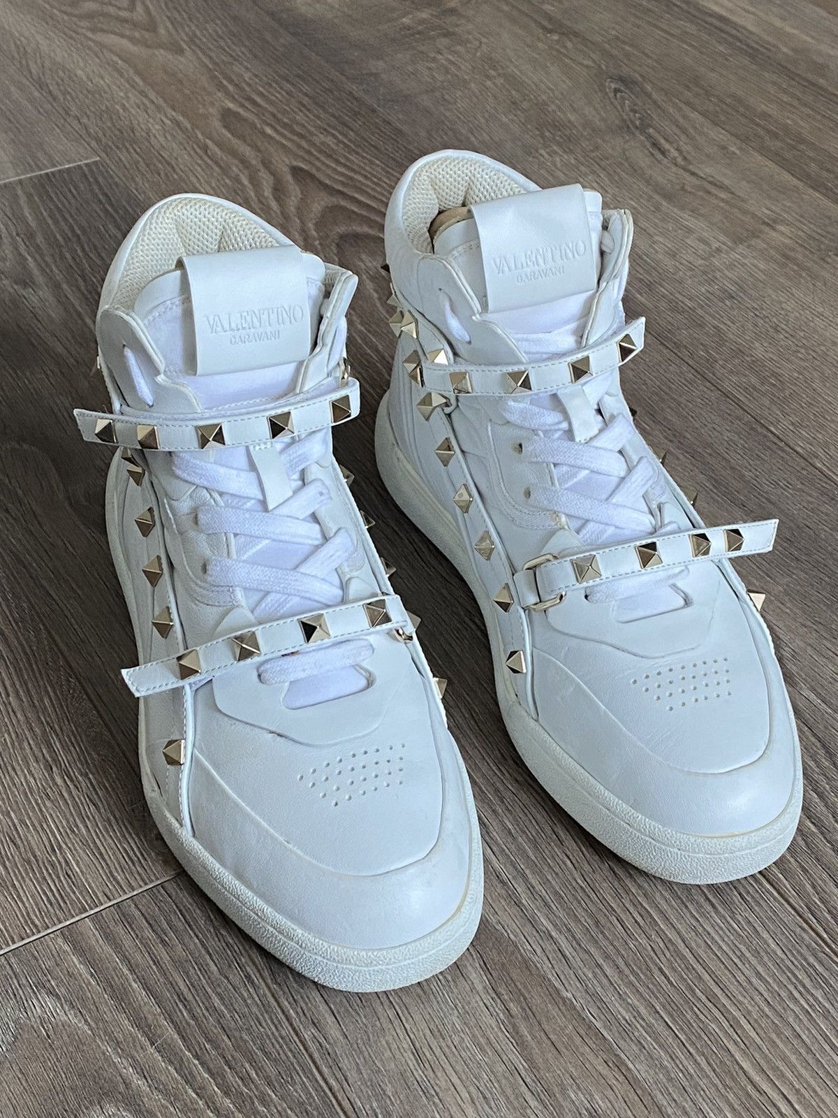 Valentino Valentino White Leather Rockstud Amor High Top Trainers Size US 7 / IT 37 - 2 Thumbnail
