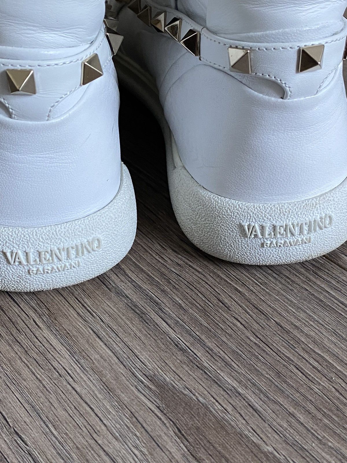 Valentino Valentino White Leather Rockstud Amor High Top Trainers Size US 7 / IT 37 - 13 Thumbnail