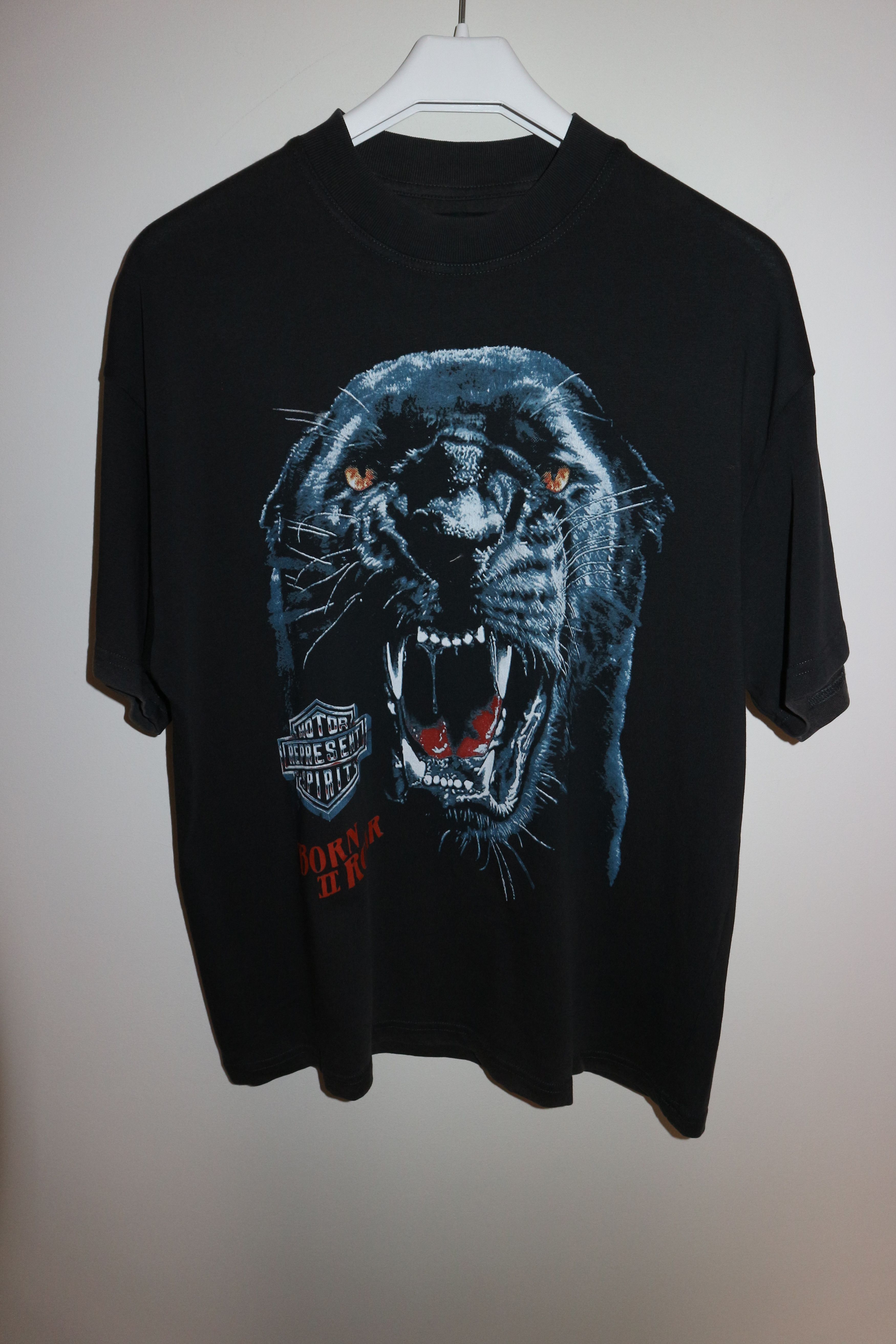 Represent Clo. BRAND NEW! Born to roar t-shirt Size US L / EU 52-54 / 3 - 1 Thumbnail