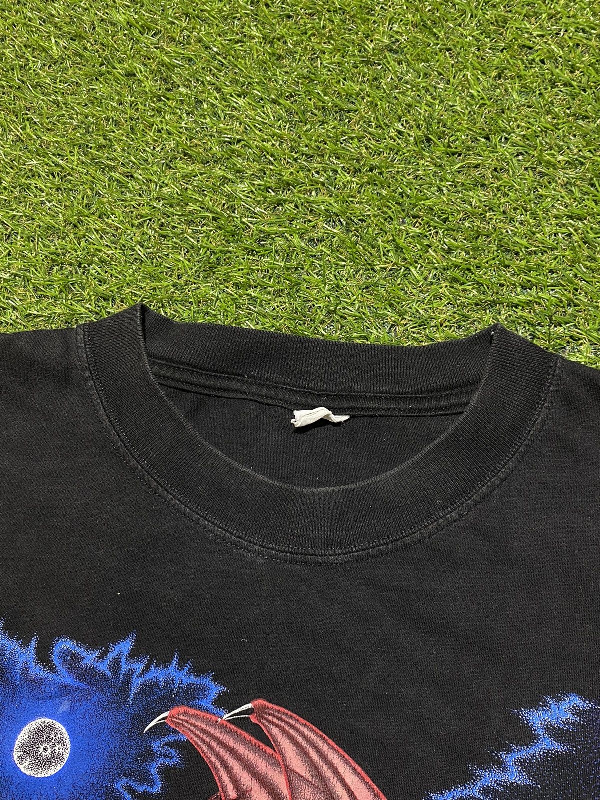 Japanese Brand Vintage 1993 Land of the Dragon tee Japanese style size XL Size US XL / EU 56 / 4 - 5 Thumbnail