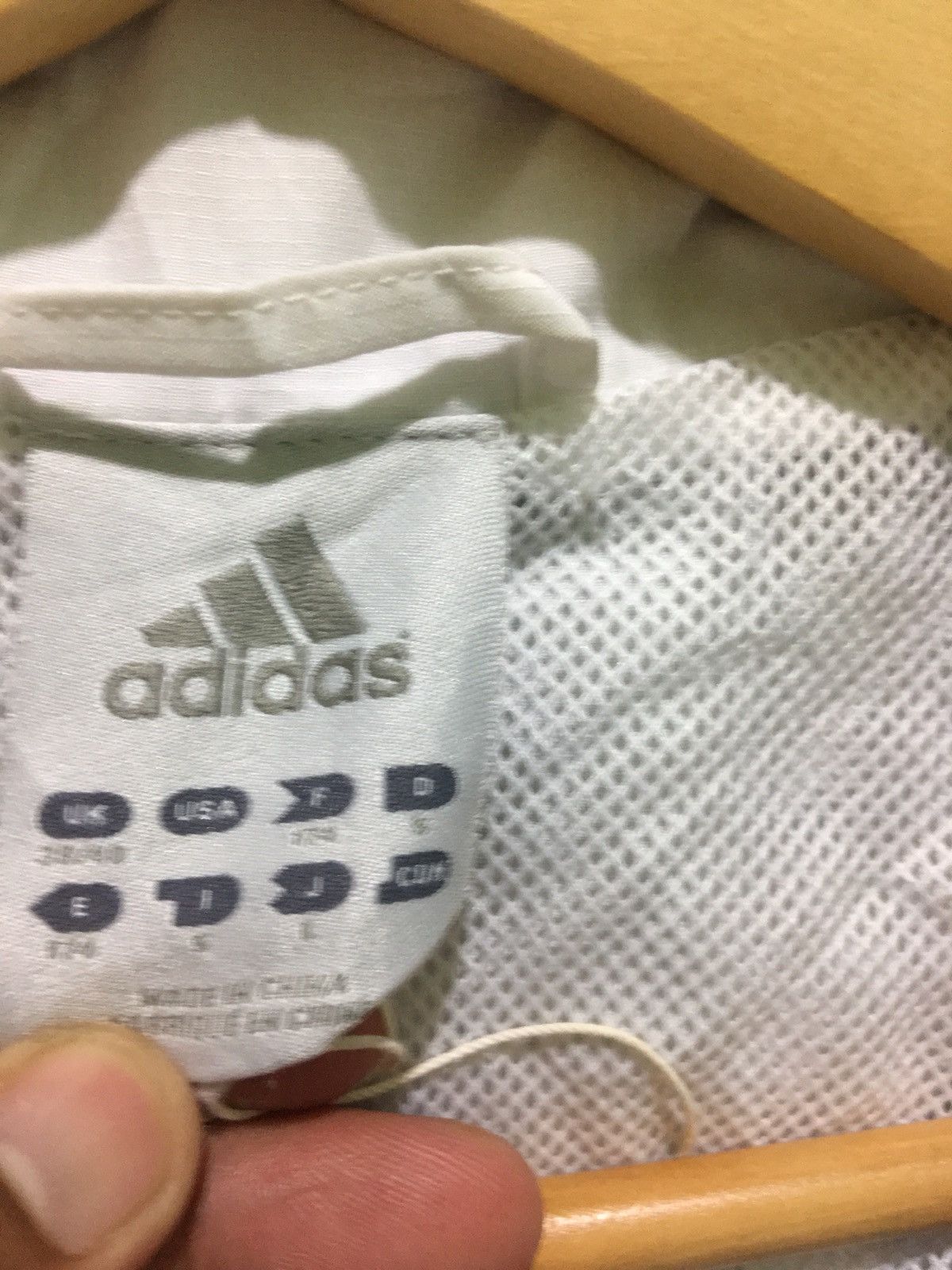 Adidas ADIDAS CHELSEA FC 2011 WINDBRAKER JACKET Size US L / EU 52-54 / 3 - 8 Thumbnail