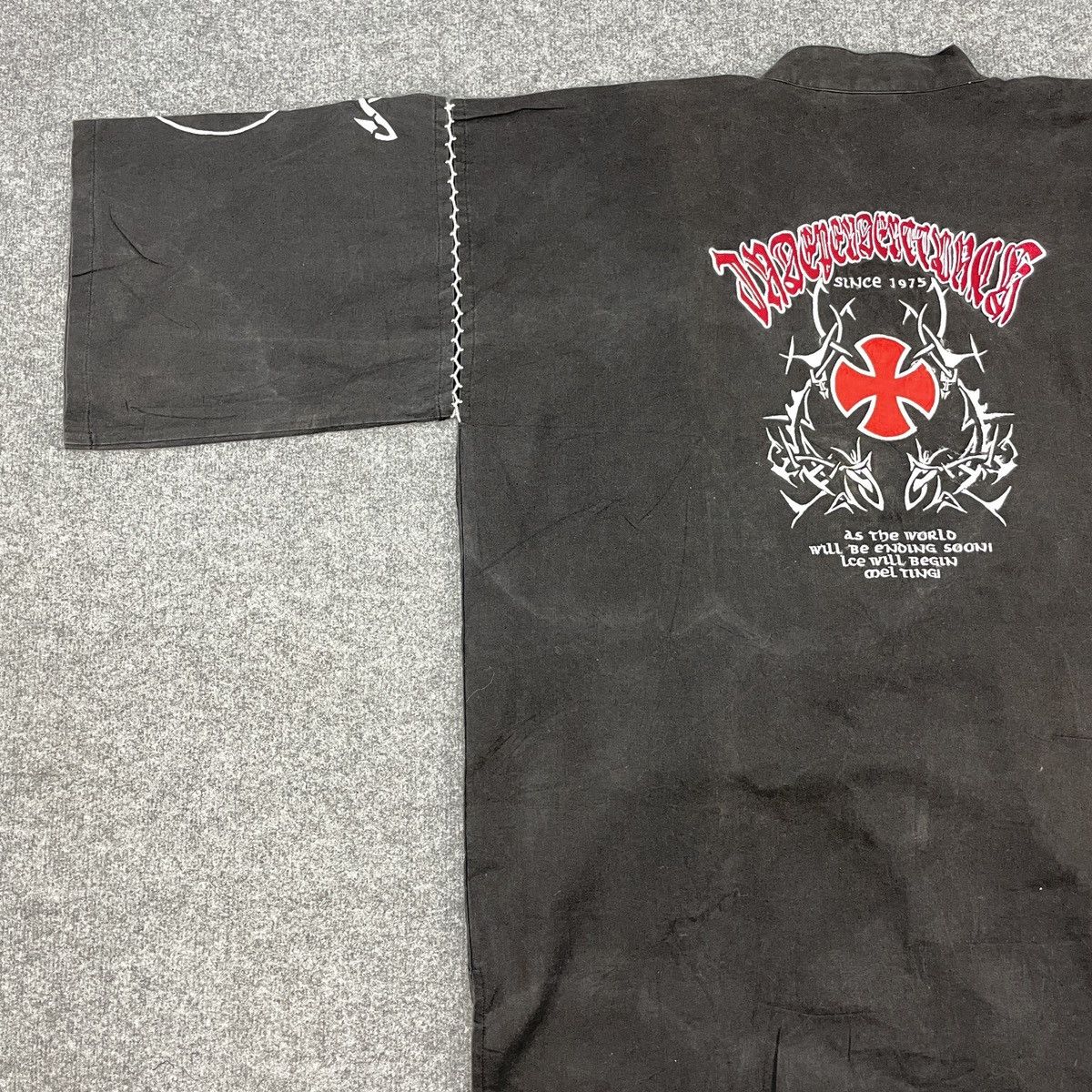 Independent Truck Co. × Vintage RARE Vintage Independent Truck Kimono Embroidery Logo Size US L / EU 52-54 / 3 - 7 Thumbnail