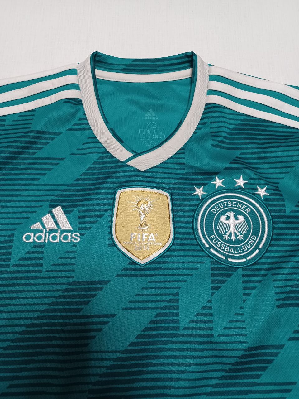 Adidas Germany Deutschland 2017 away kit jersey football soccer Size US XS / EU 42 / 0 - 3 Thumbnail