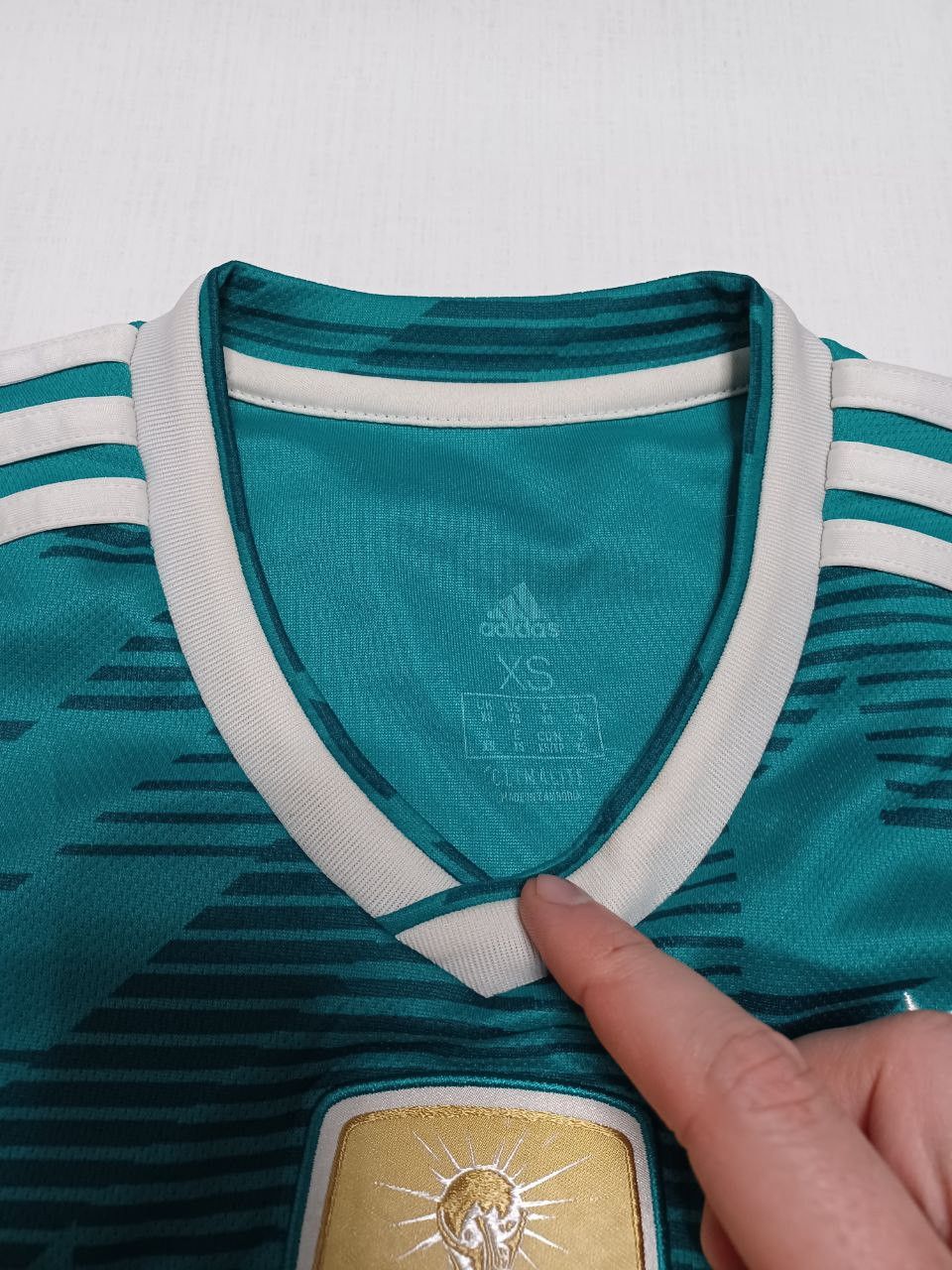 Adidas Germany Deutschland 2017 away kit jersey football soccer Size US XS / EU 42 / 0 - 4 Thumbnail