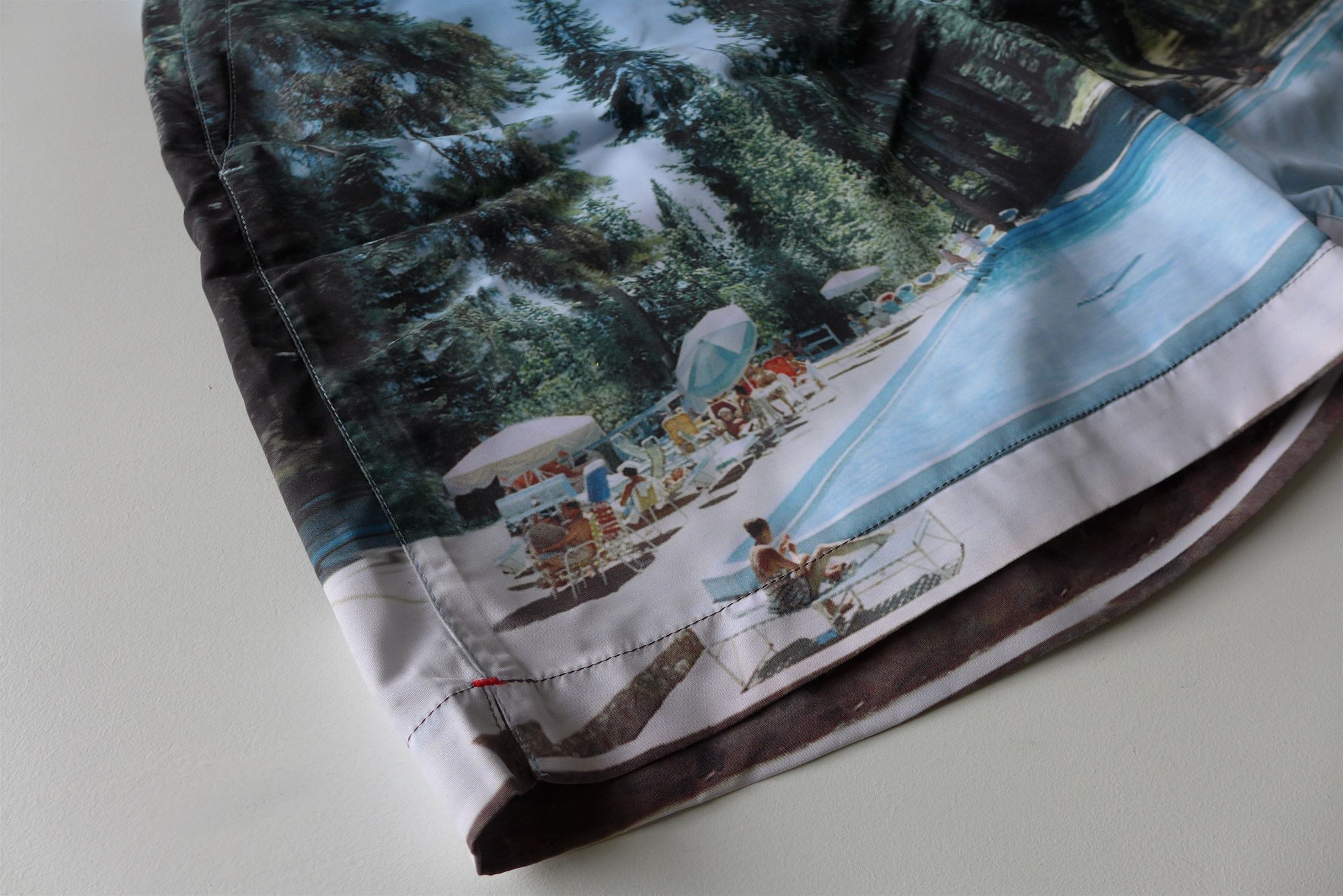 Orlebar Brown Orlebar Brown Bulldog Swim Shorts --- Board Meeting Size US 40 / EU 56 - 7 Thumbnail