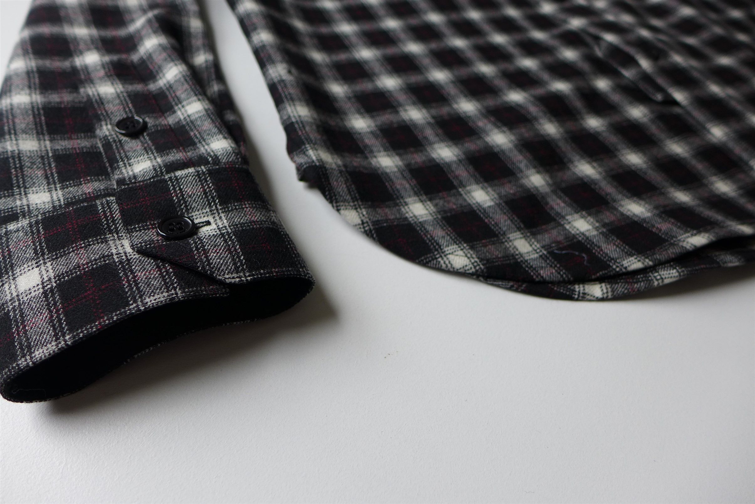 Saint Laurent Paris Saint Laurent FW20 Plaid Wool Check Shirt - Size 40 Size US M / EU 48-50 / 2 - 7 Thumbnail
