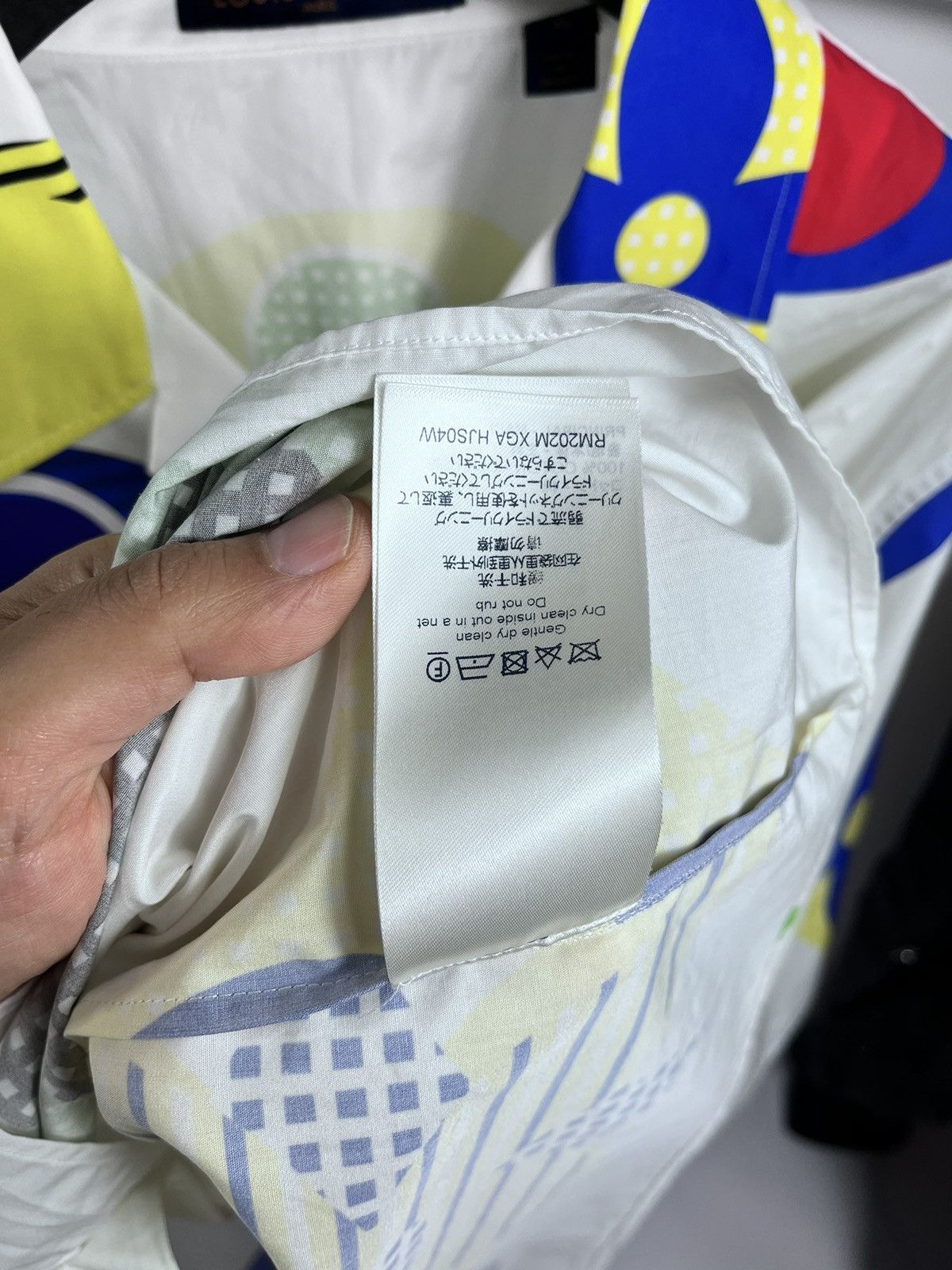 Virgil Abloh LOUIS VUITTON MULTI COLOUR MONOGRAM PRNT SHIRT Size US XL / EU 56 / 4 - 12 Thumbnail