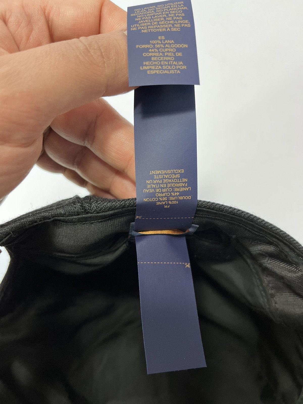 Louis Vuitton LOUIS VUITTON BATMAN CAP SIZE: 58 Size ONE SIZE - 6 Thumbnail